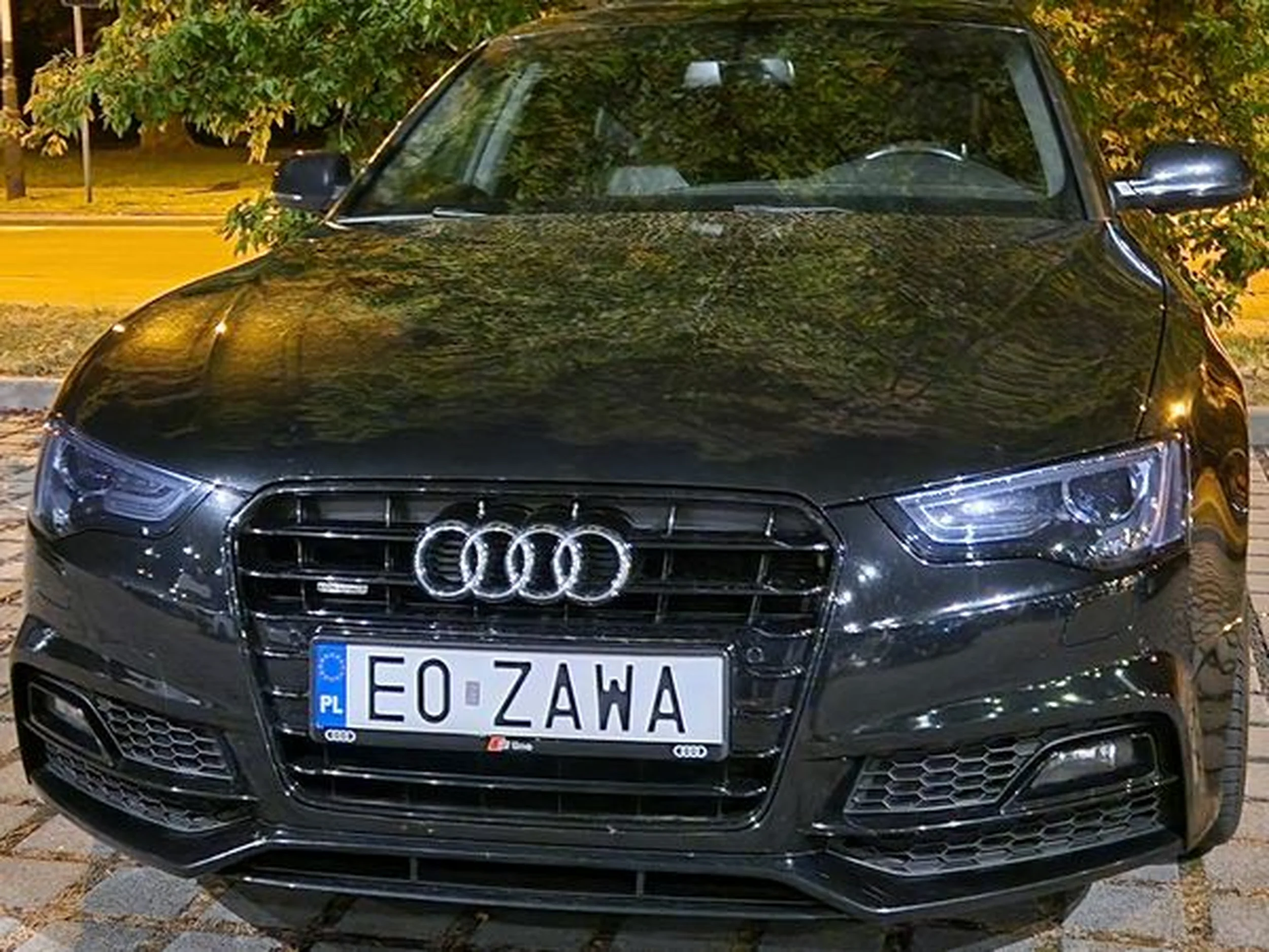 Fajny numer, blacha E0 ZAWA