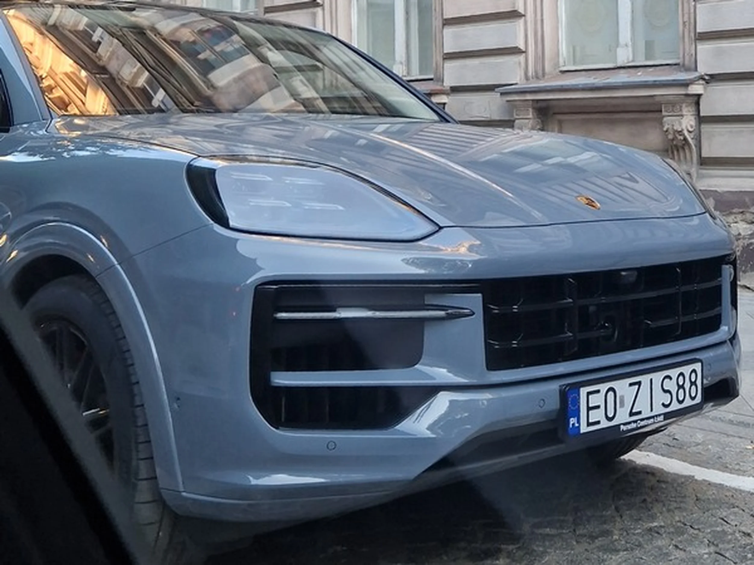 Fajny numer, blacha E0 ZIS88