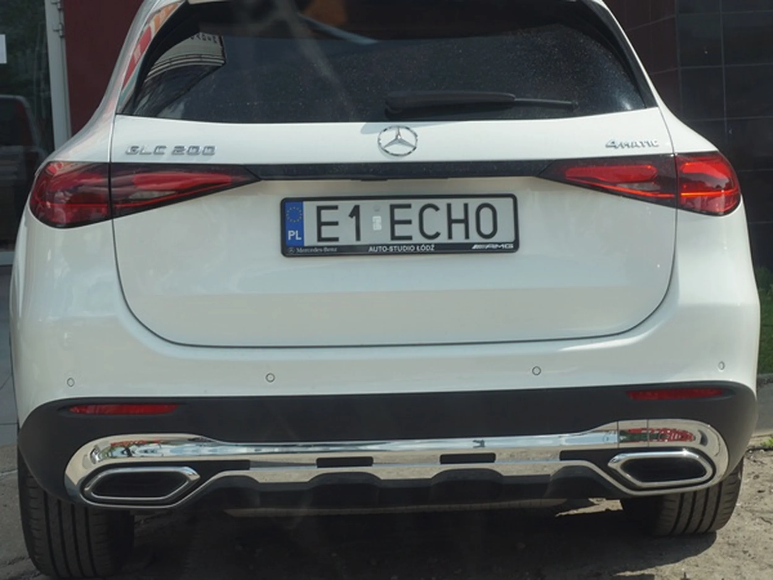 Fajny numer, blacha E1 ECHO