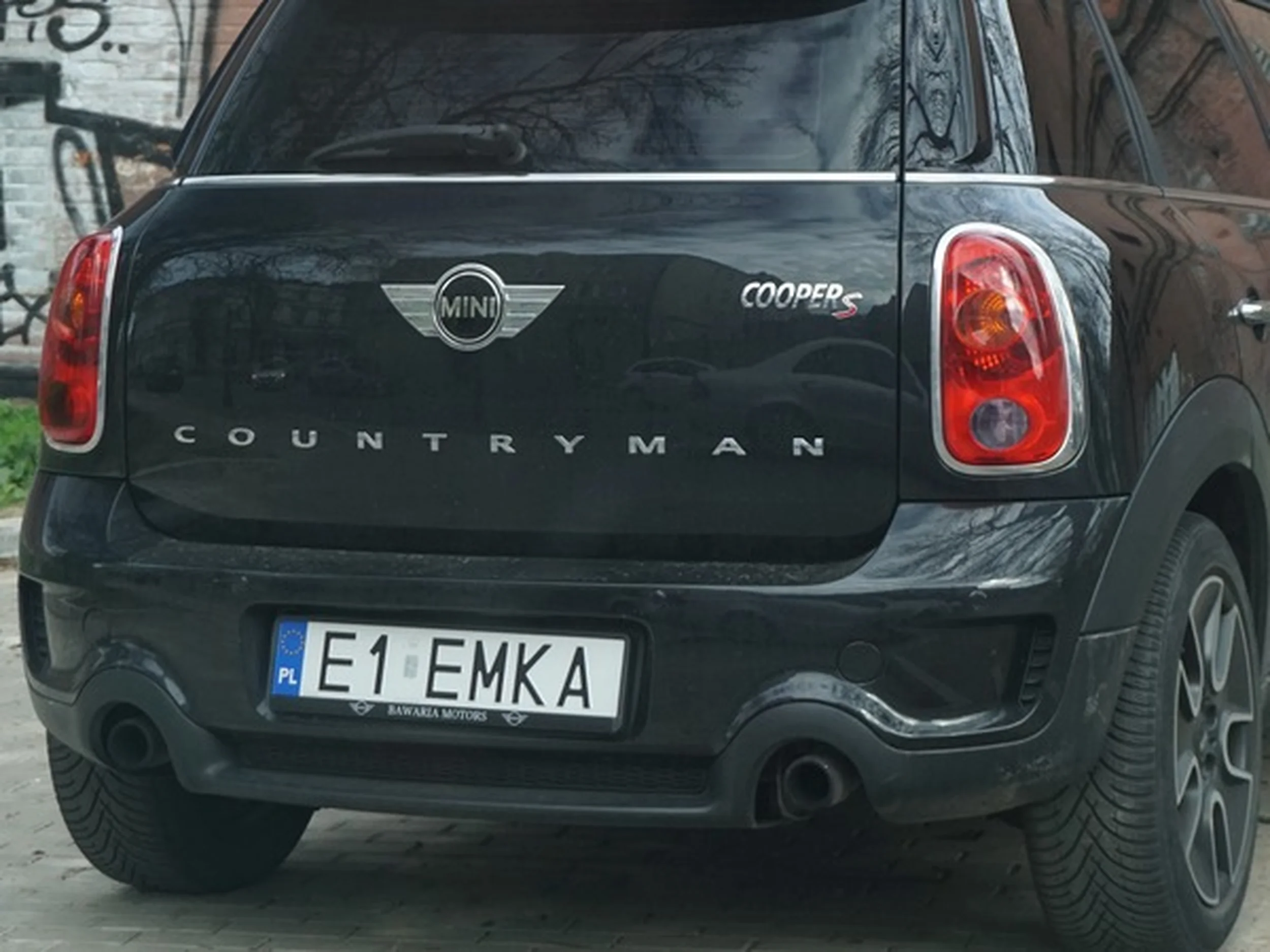 Fajny numer, blacha E1 EMKA