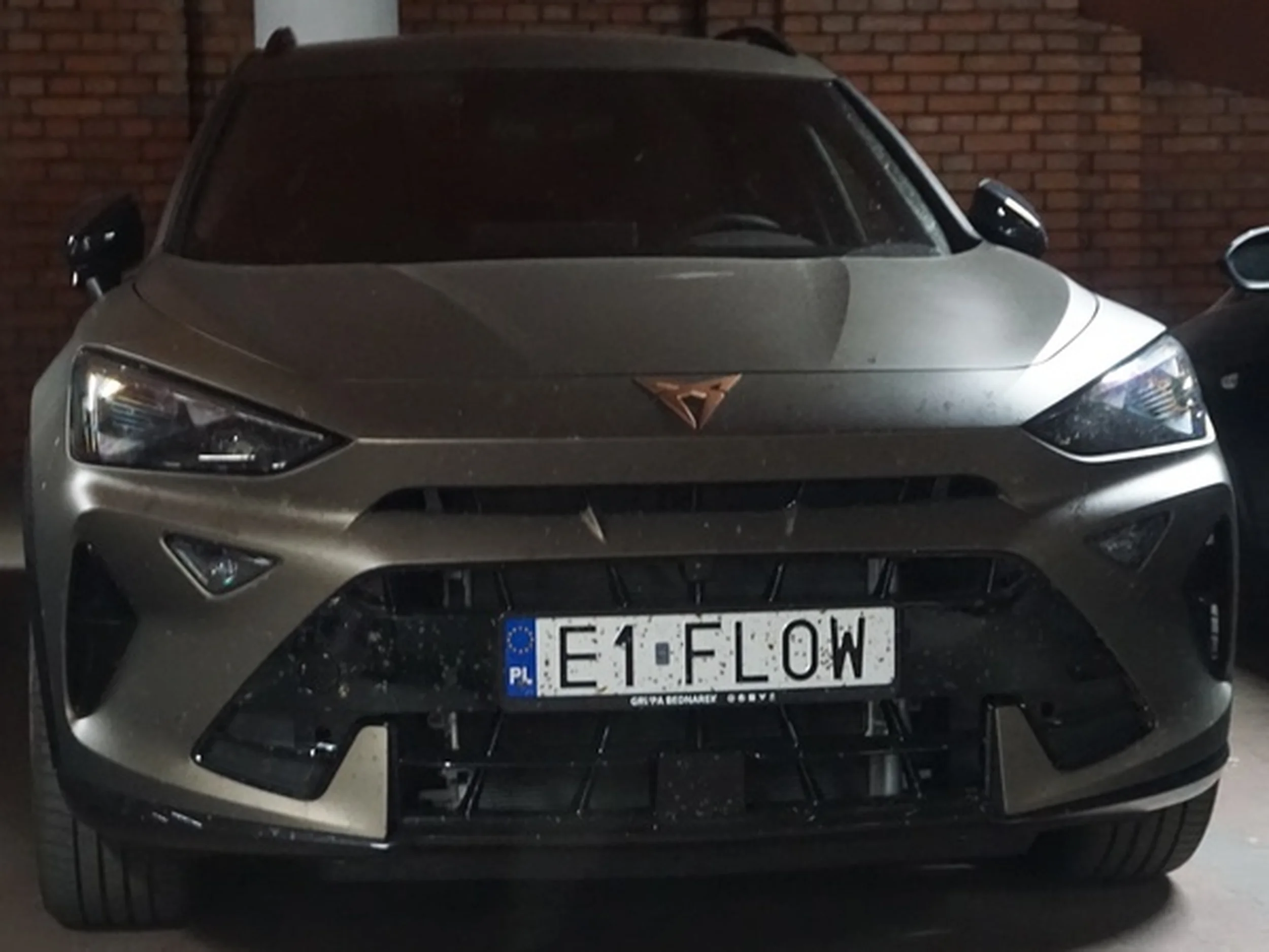 Fajny numer, blacha E1 FLOW