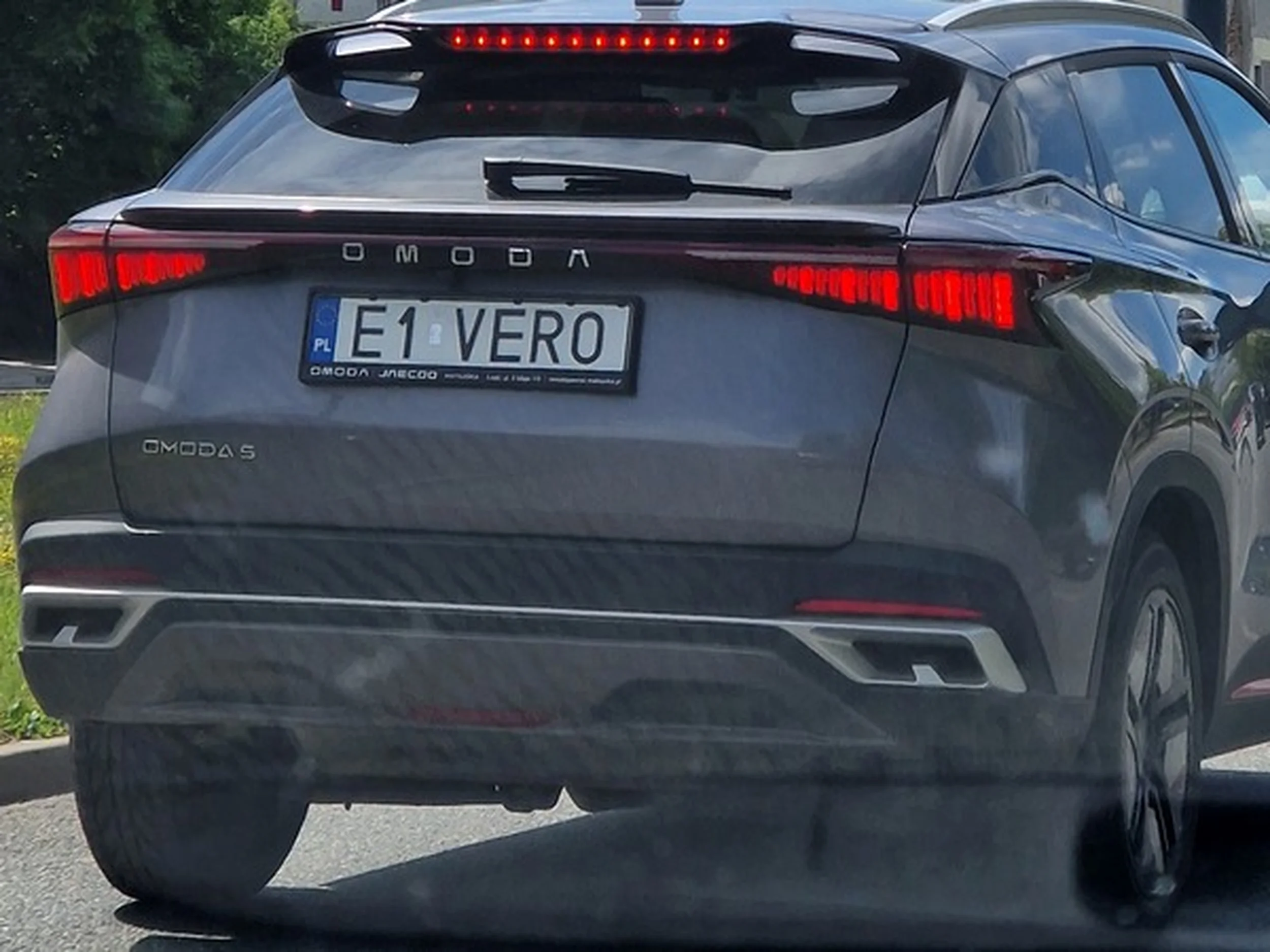 Fajny numer, blacha E1 VERO