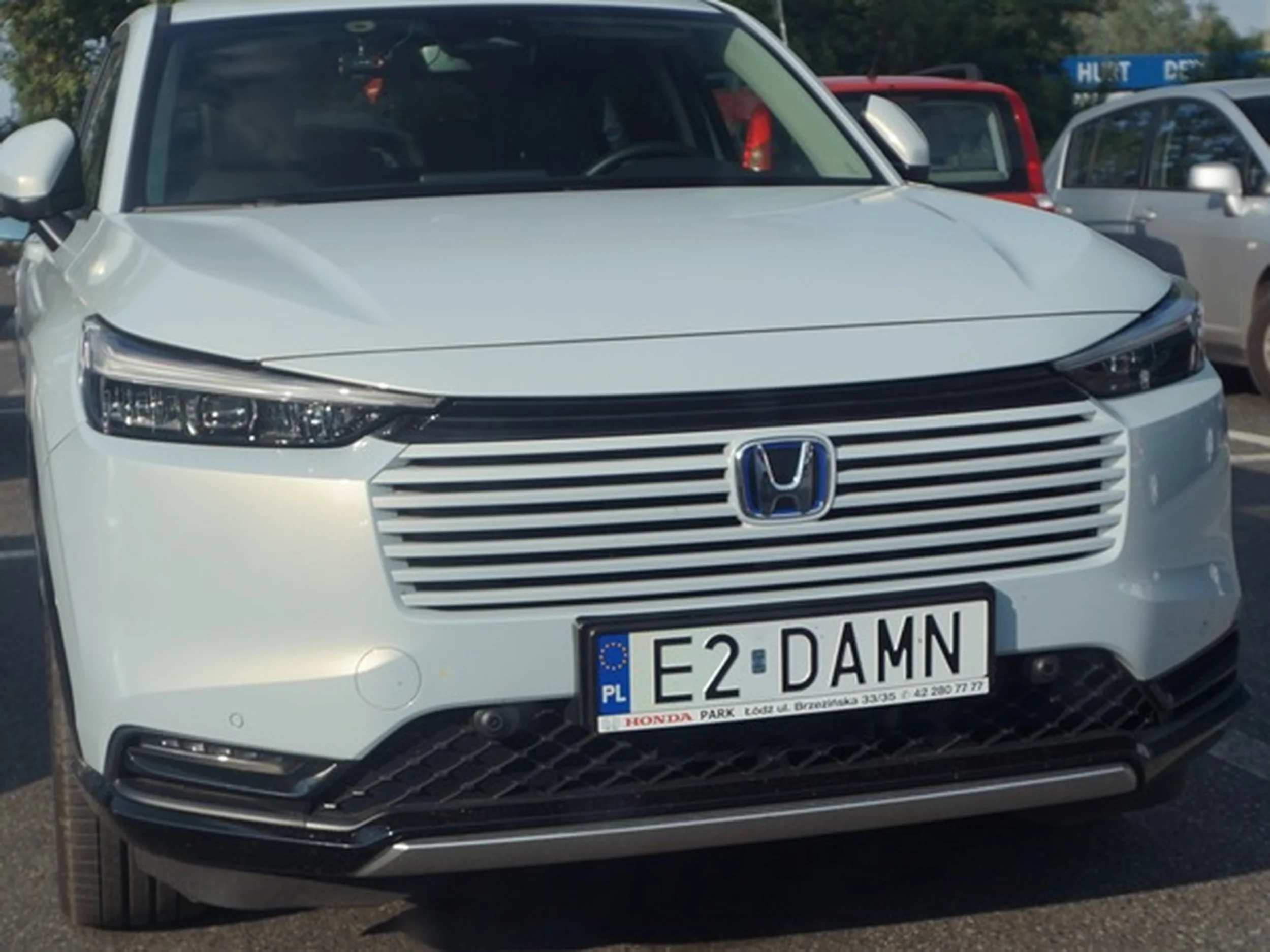 Fajny numer, blacha E2 DAMN