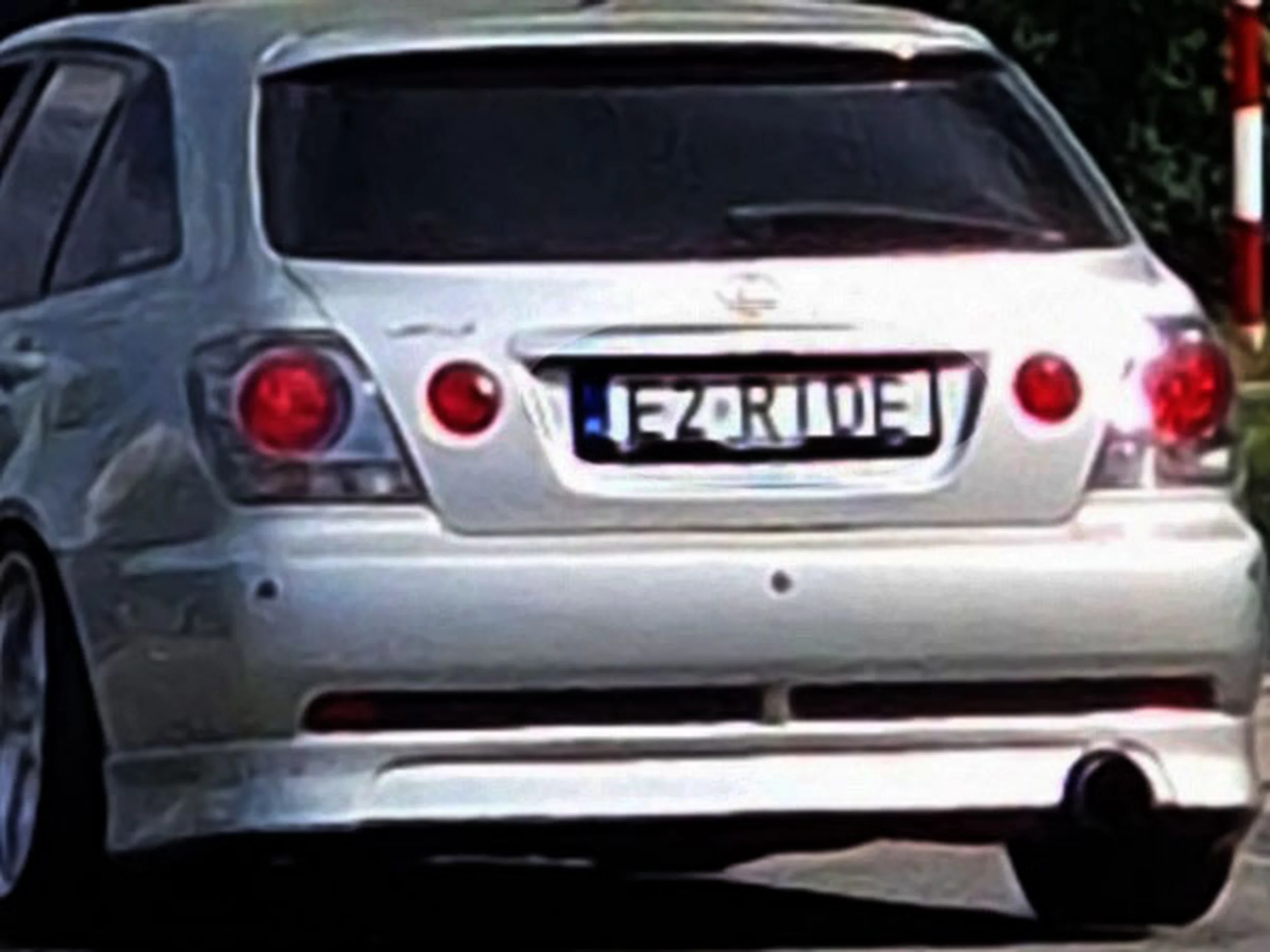 Fajny numer, blacha E2 RIDE