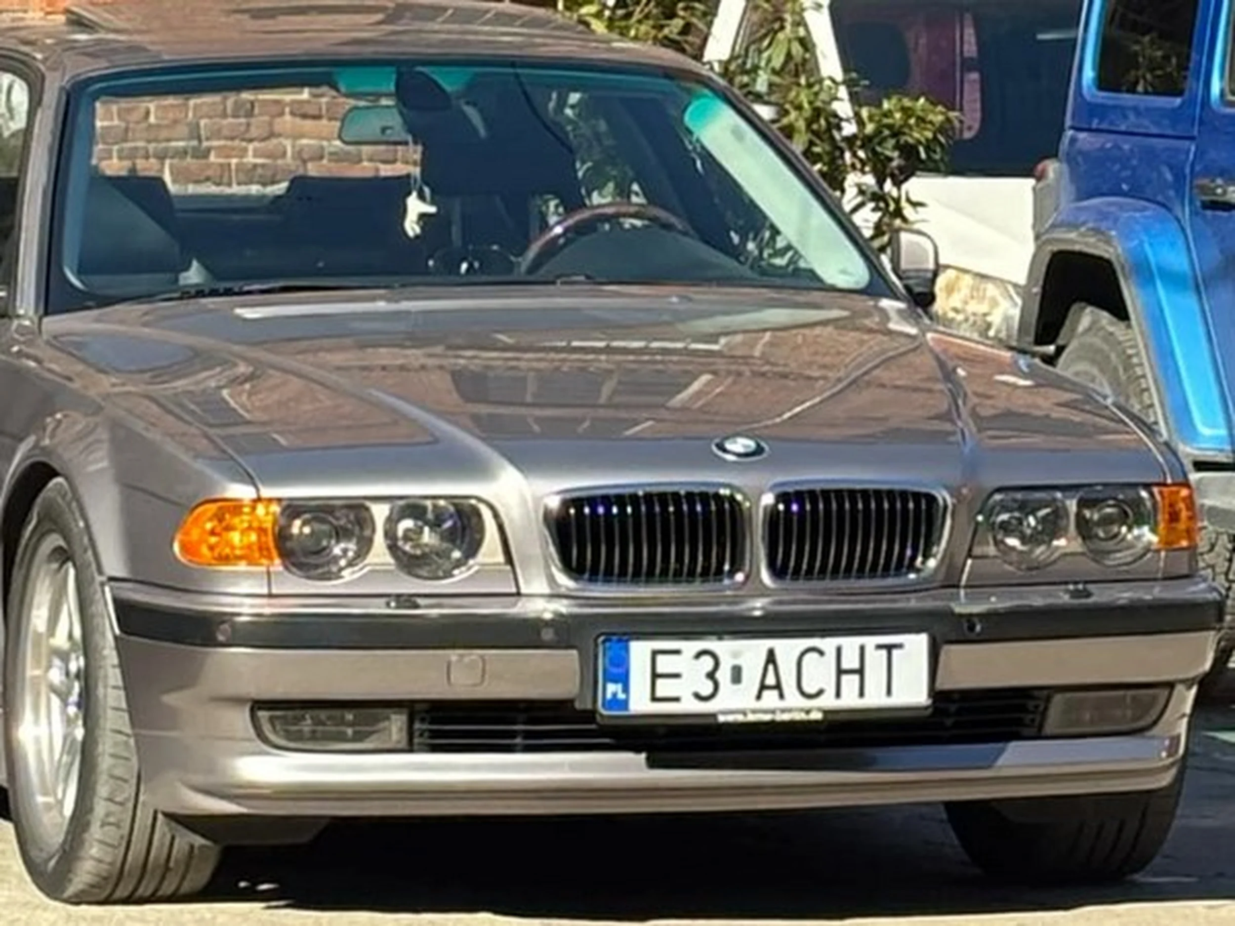 Fajny numer, blacha E3 ACHT