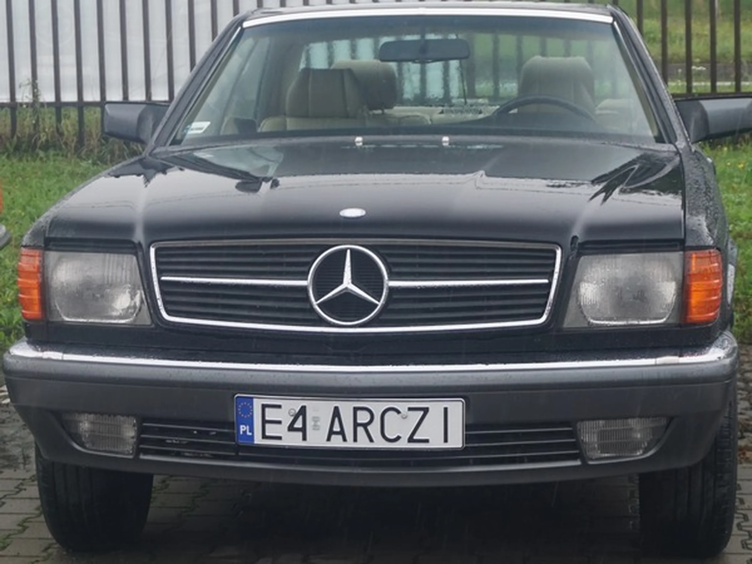 Fajny numer, blacha E4 ARCZI