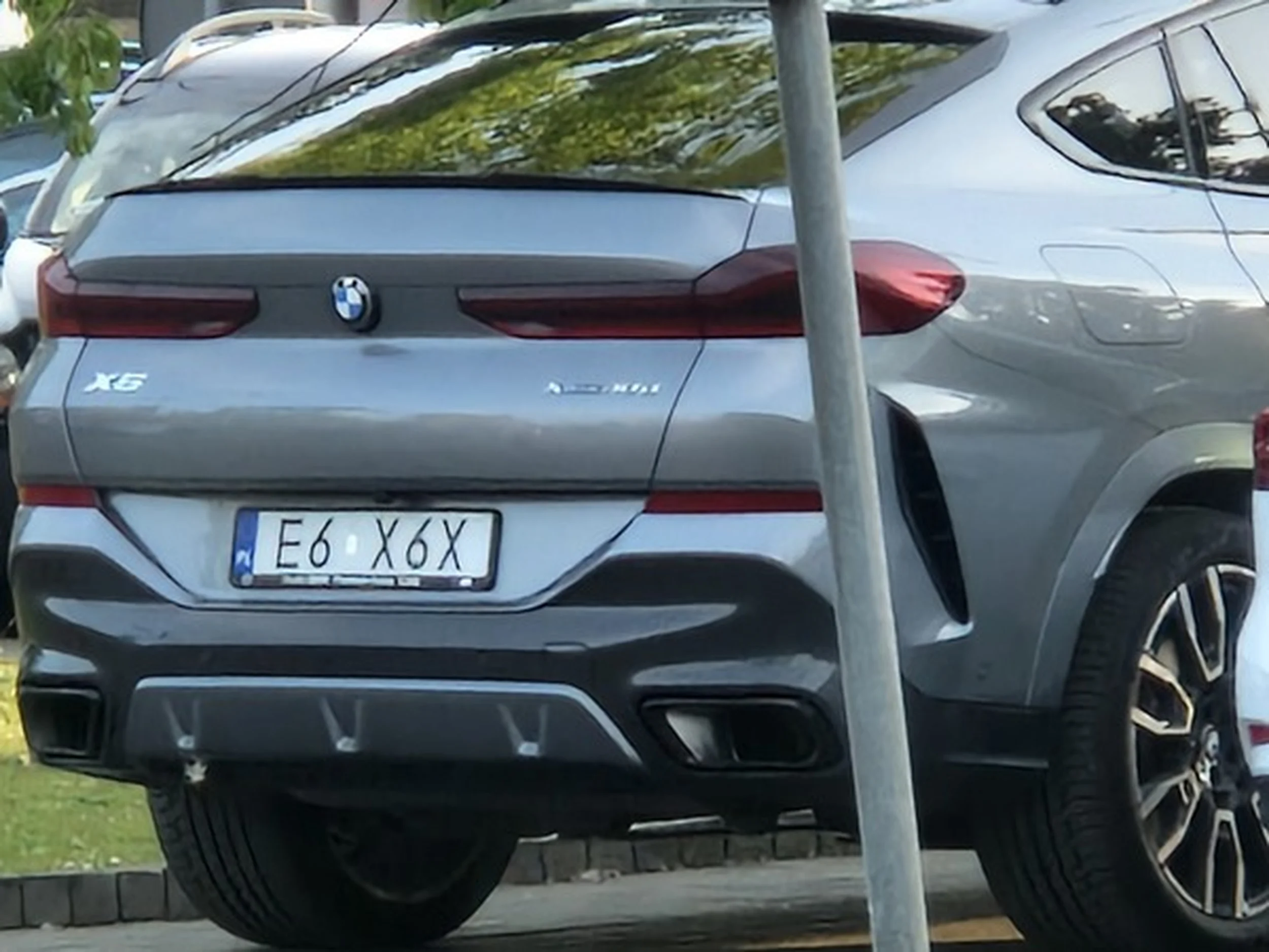 Fajny numer, blacha E6 X6X