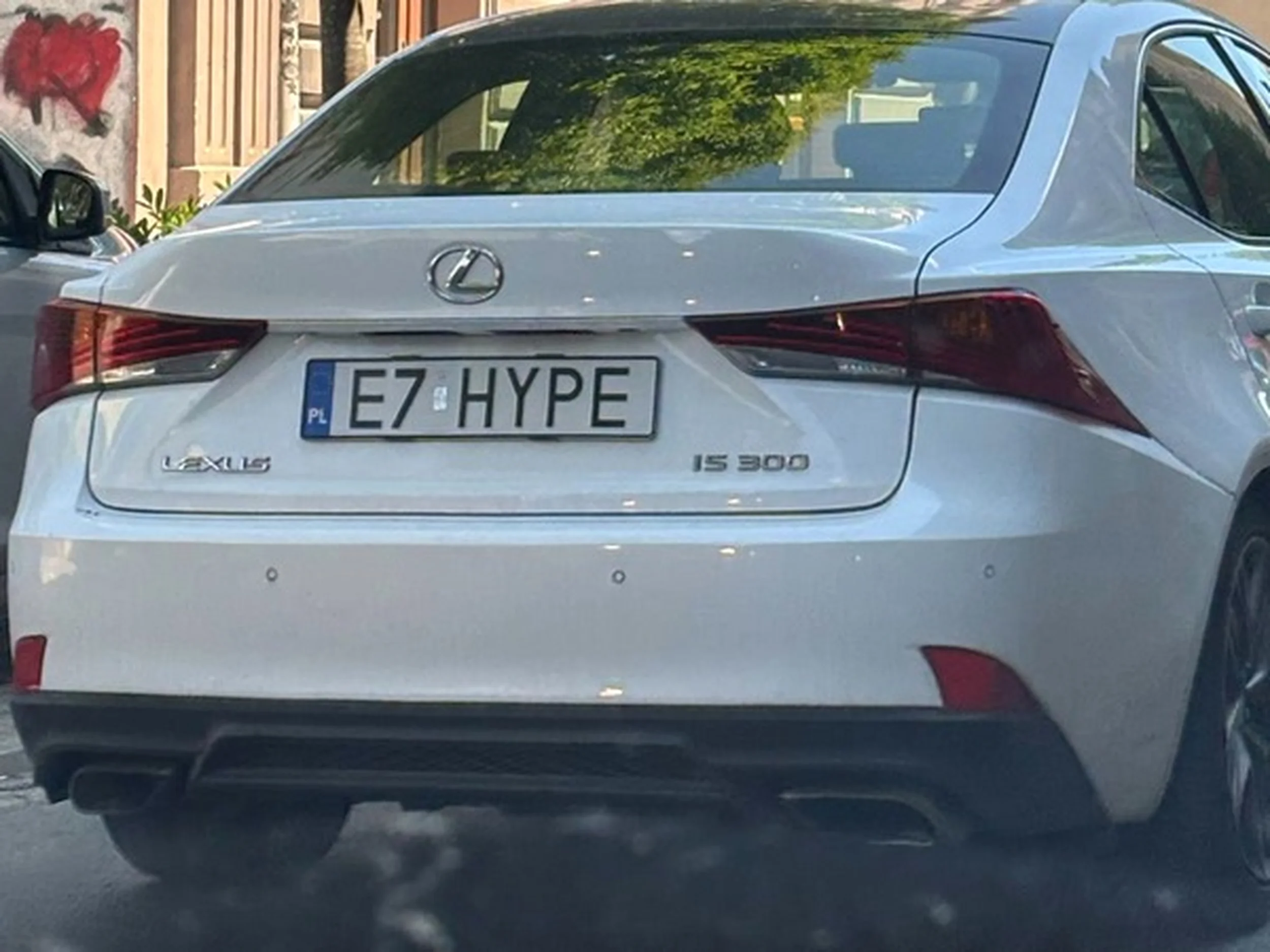 Fajny numer, blacha E7 HYPE