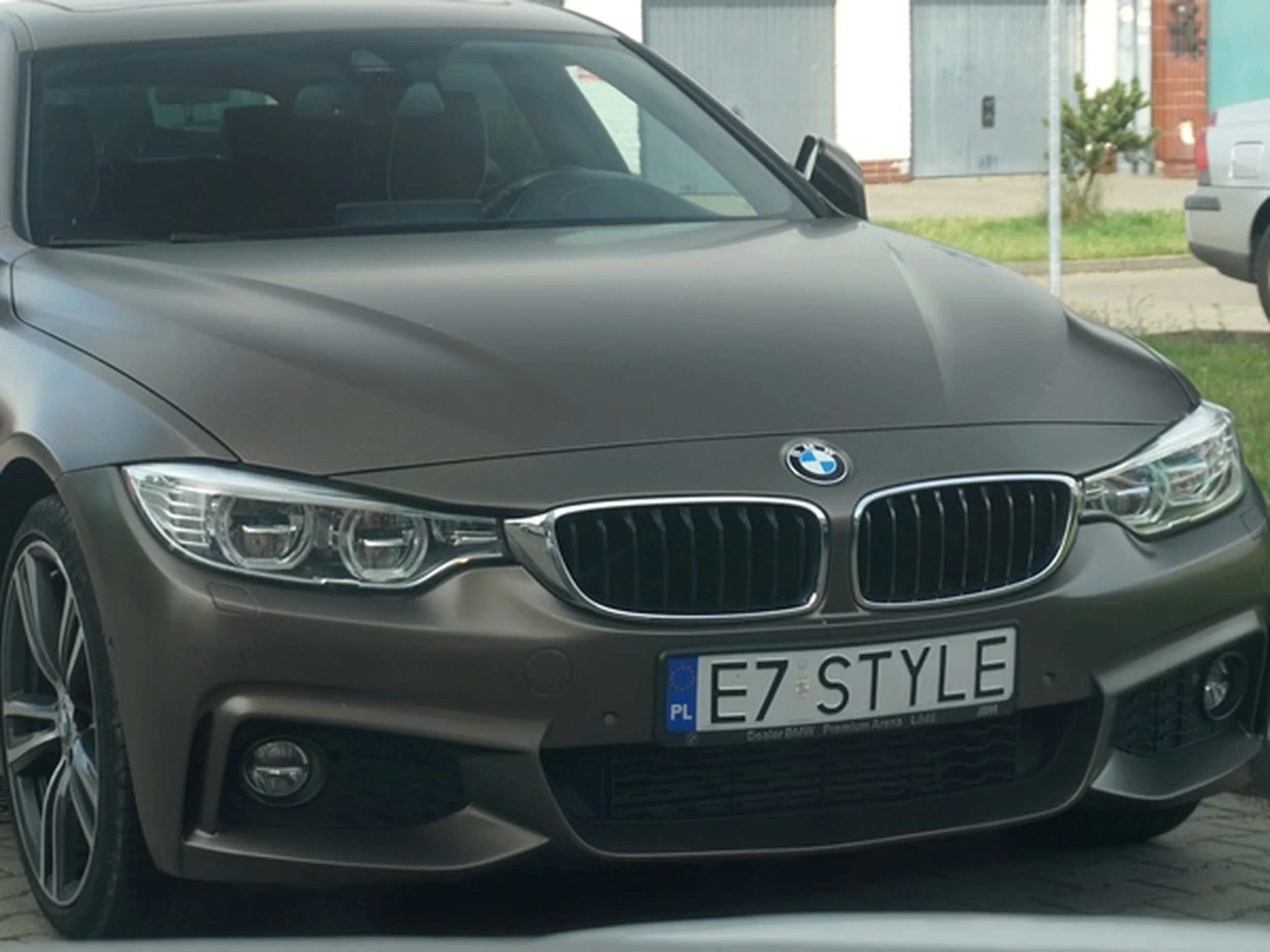 Fajny numer, blacha E7 STYLE