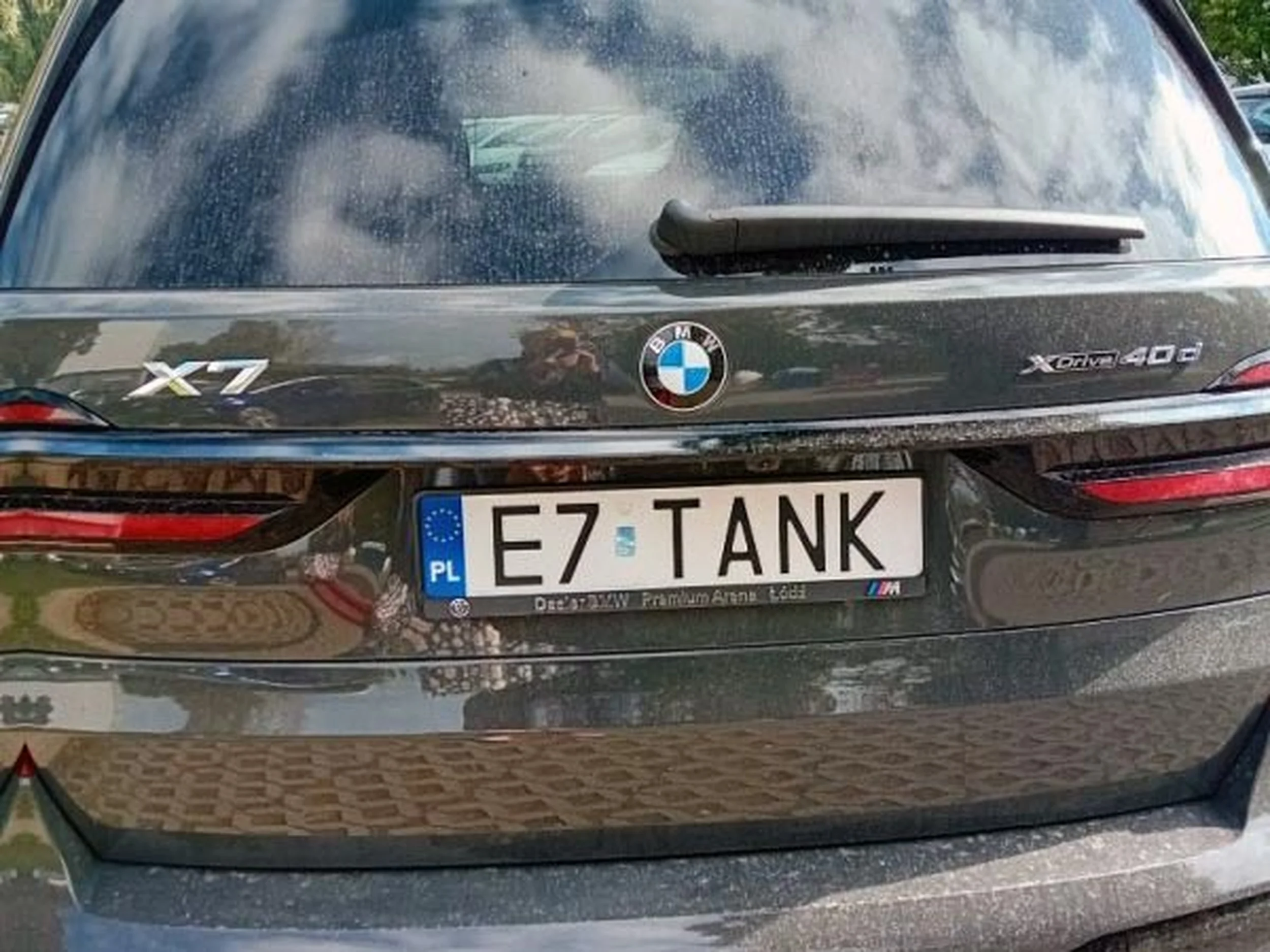 Fajny numer, blacha E7 TANK