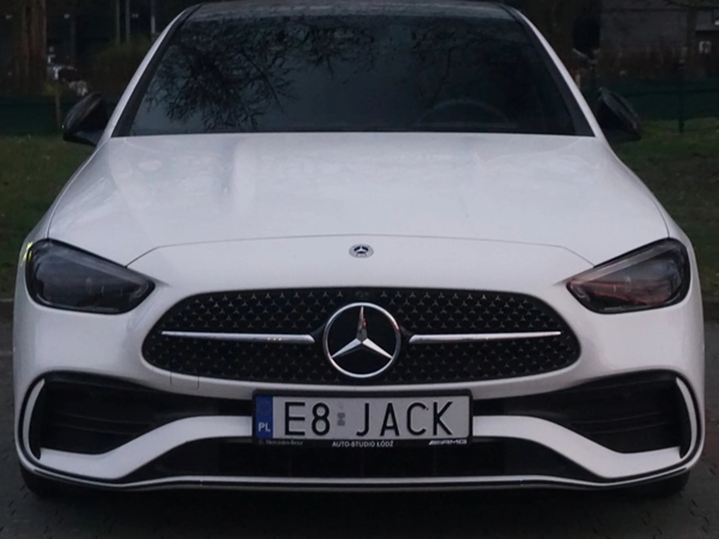 Fajny numer, blacha E8 JACK