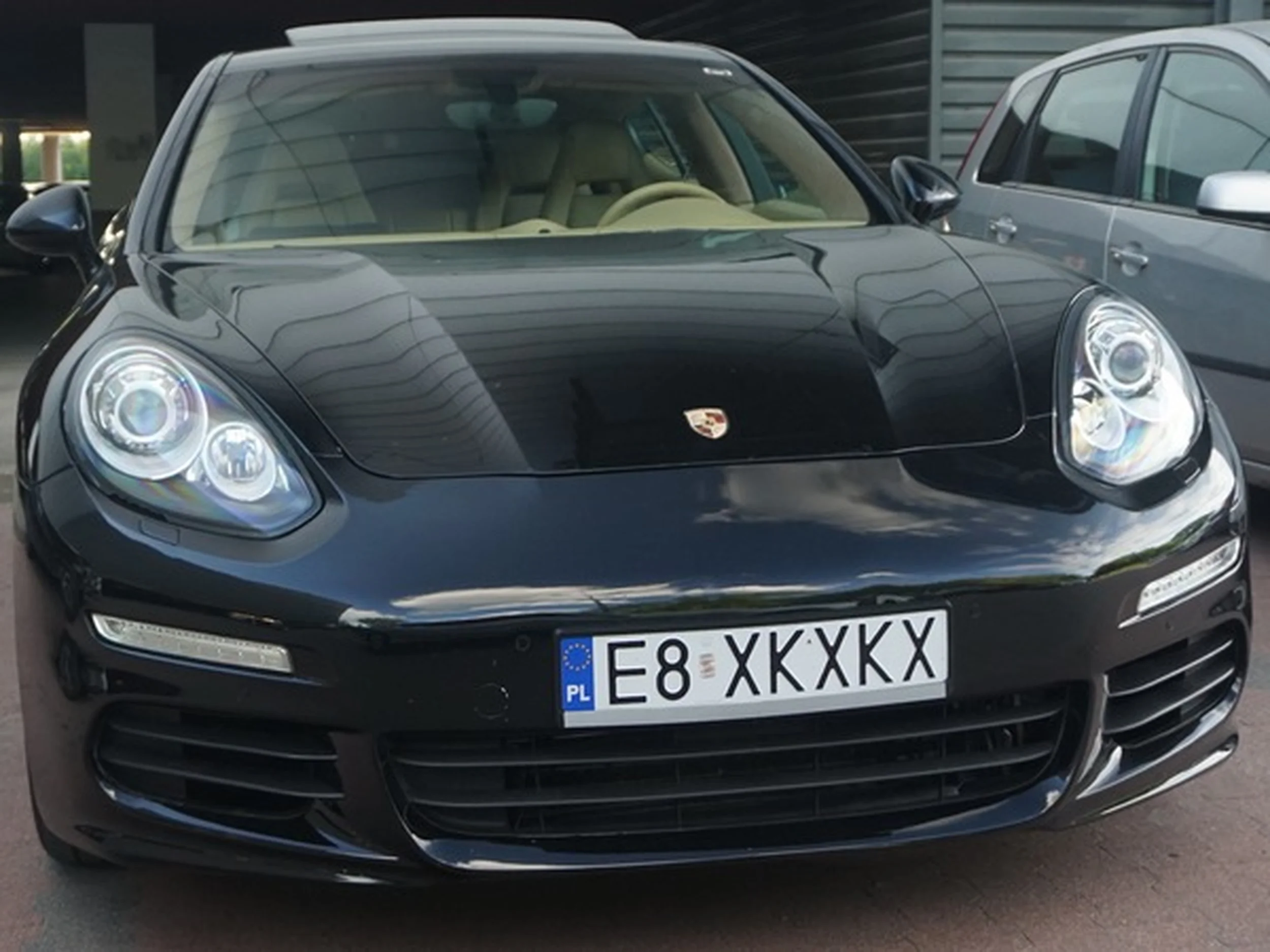 Fajny numer, blacha E8 XKXKX