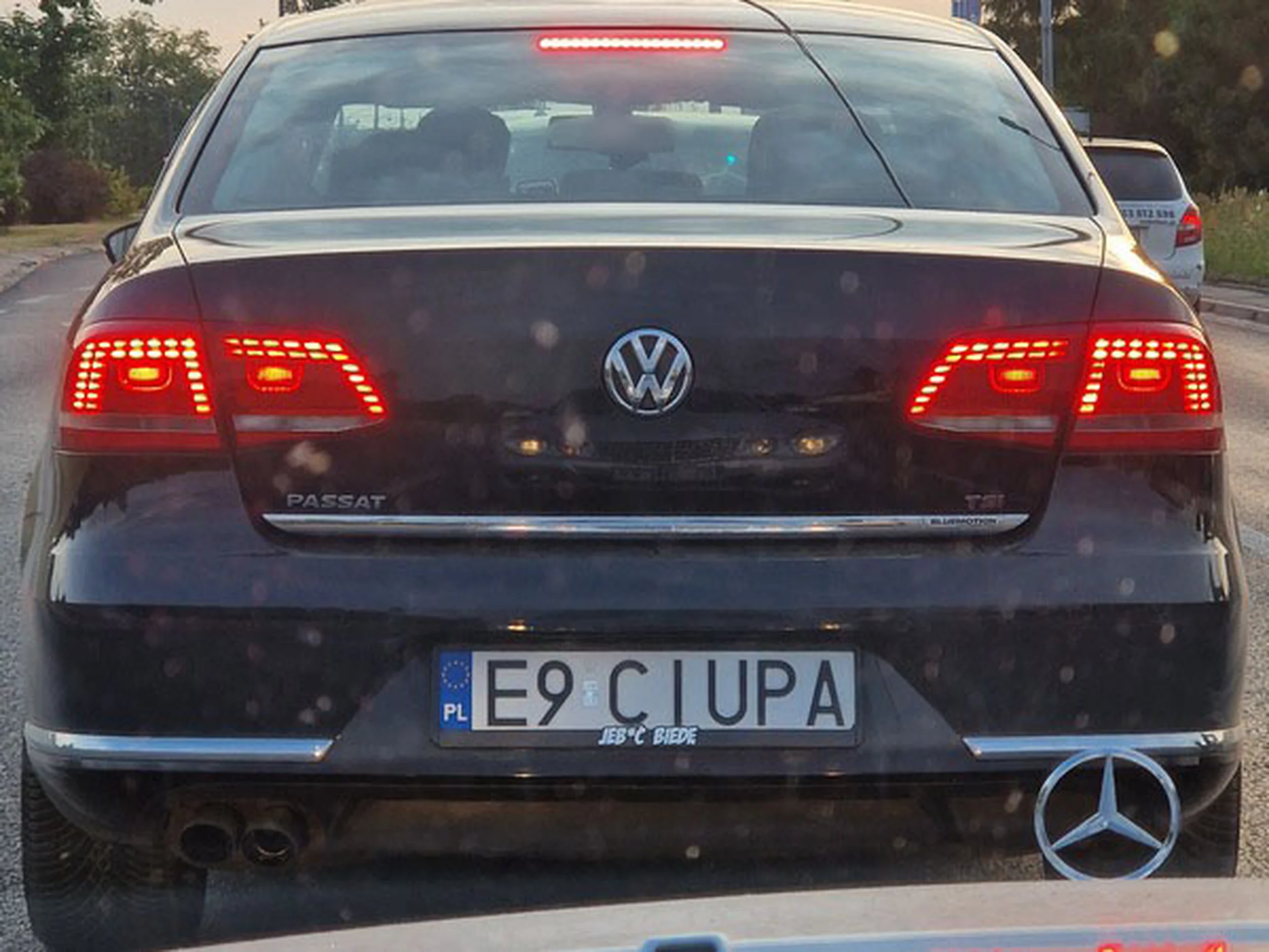 Fajny numer, blacha E9 CIUPA