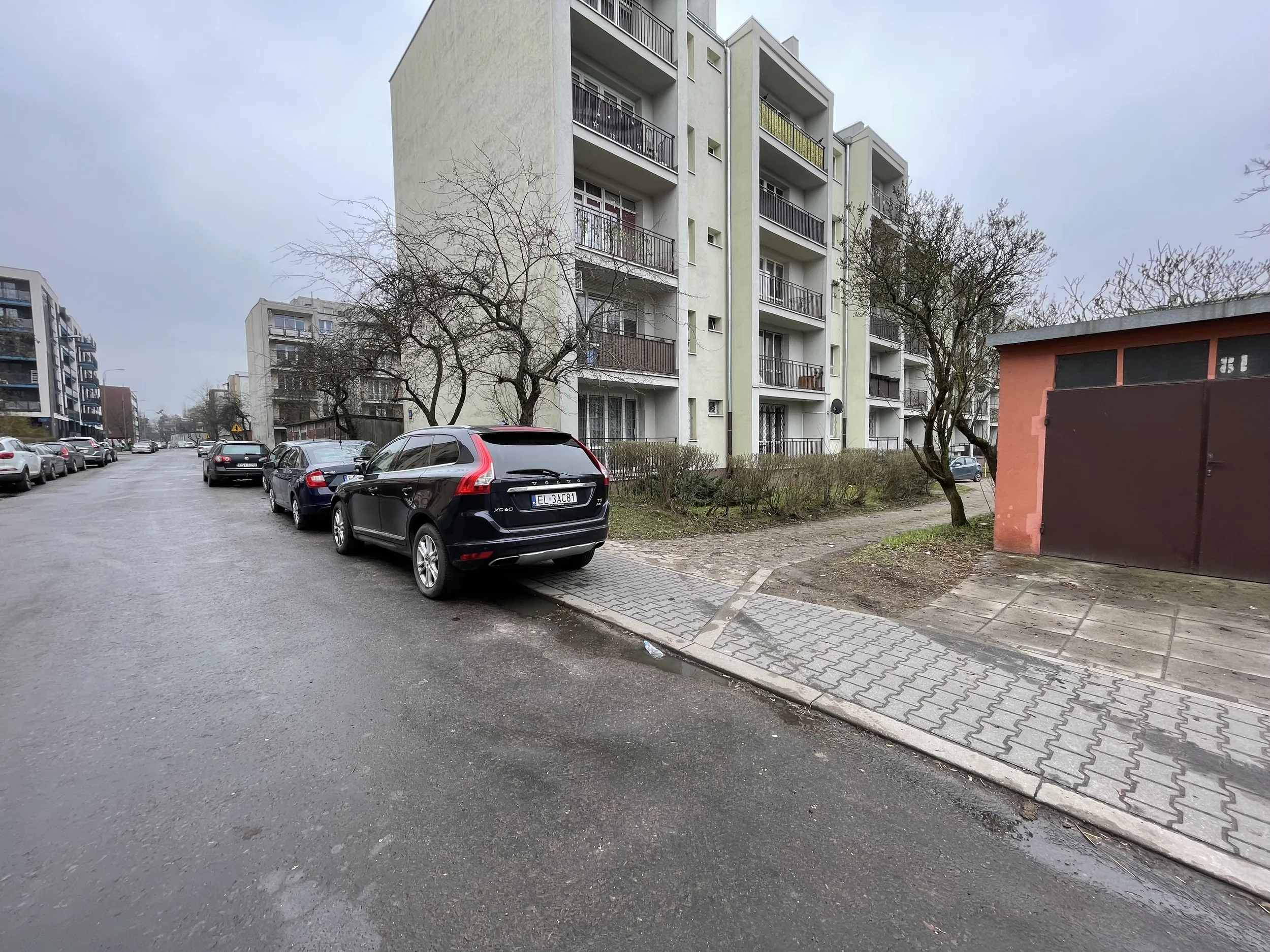 Kiedy prawidłowe parkowanie Cię przerasta.