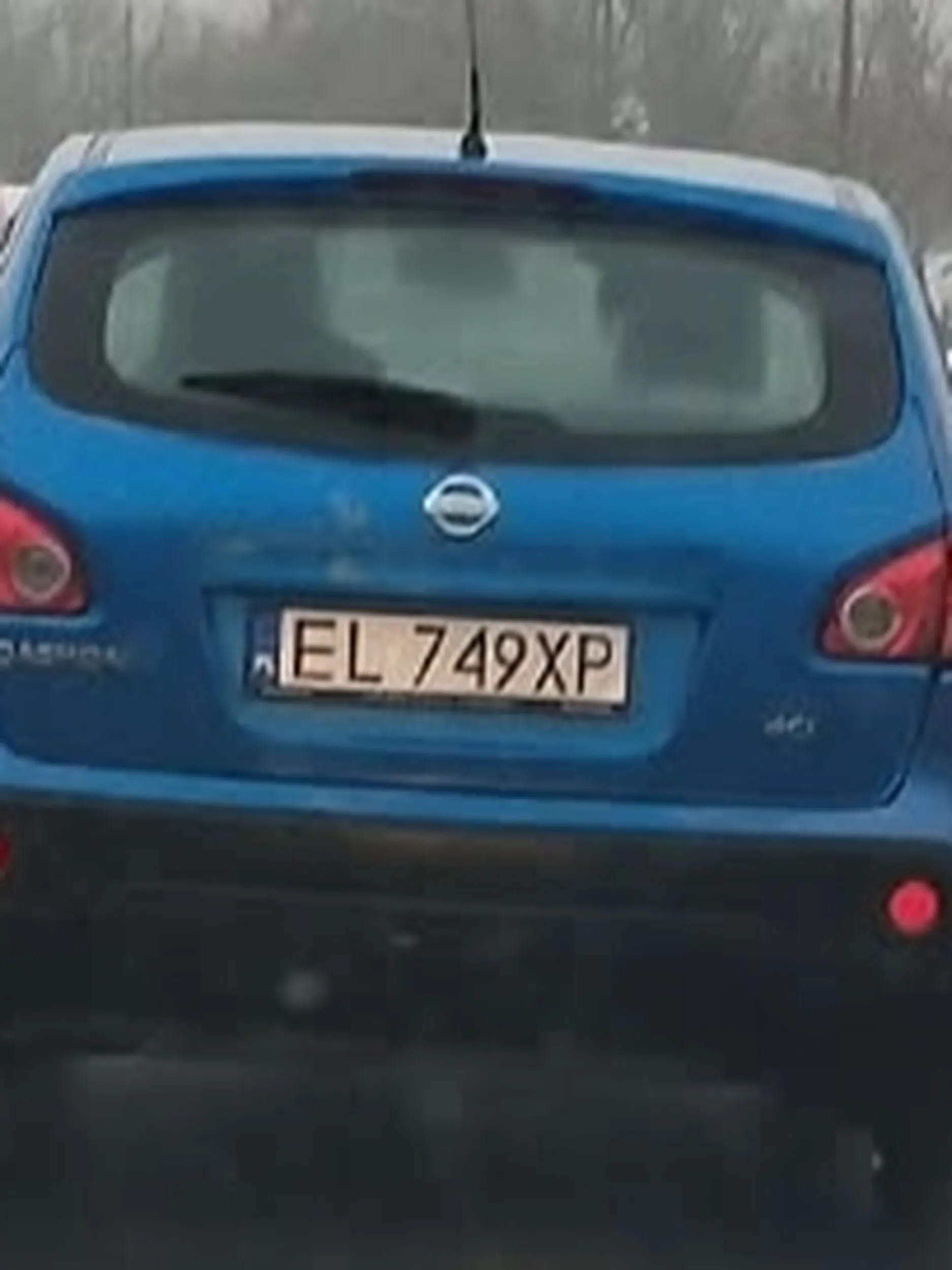 Ludzie zabierzecie mu Prawo Jazdy póki nie doszło do nie szczęścia. Po zabija ludzi