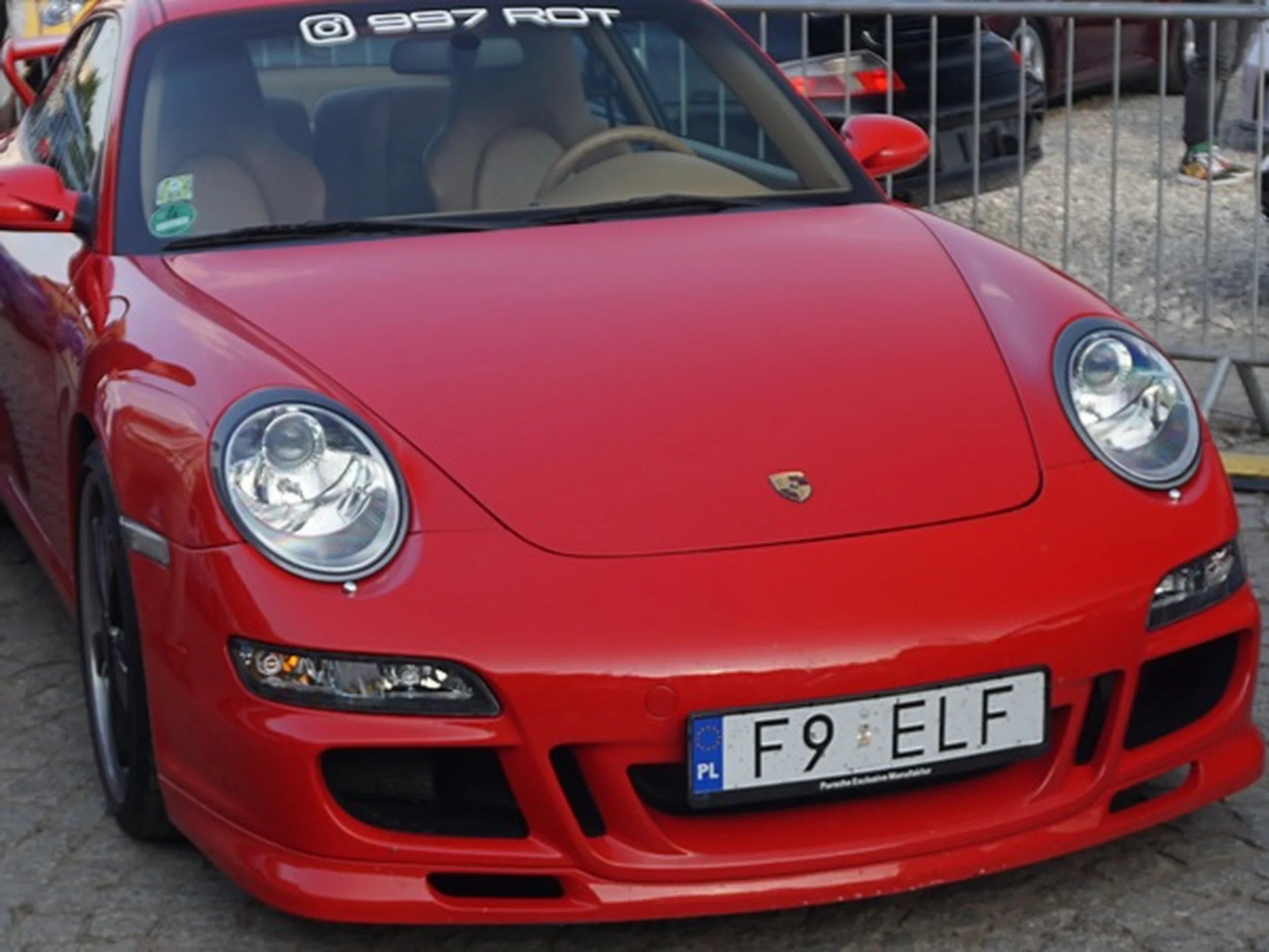 Fajny numer, blacha F9 ELF