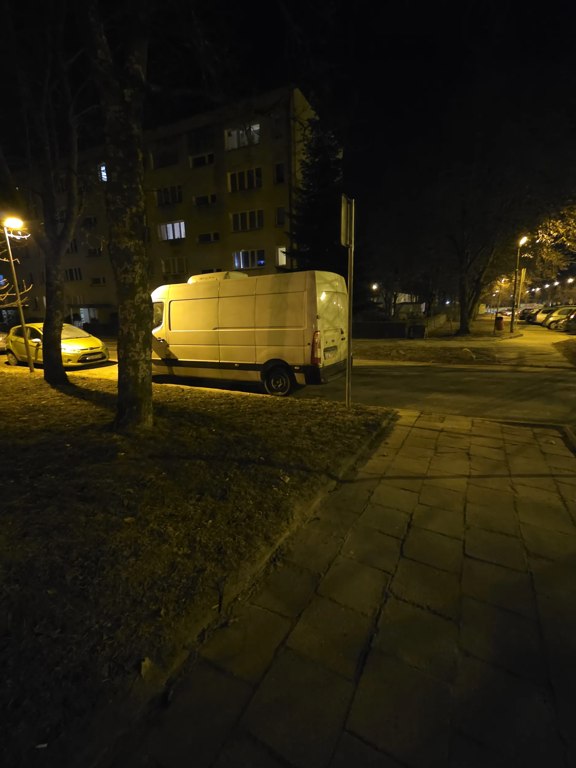 A zasłonię sobie widoczność, a co!