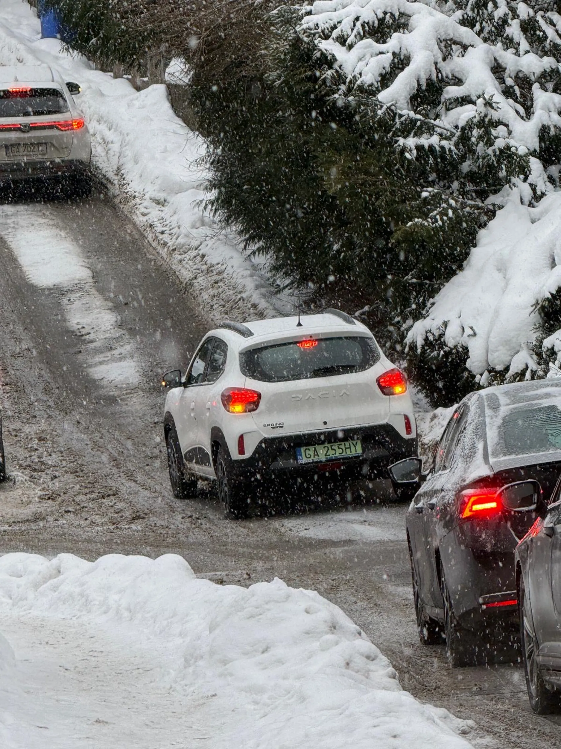 W tym wieku to polecam sie przesiasc na fotel w salonie jak nie potrafisz podjechac pod gore tym elektroklocem