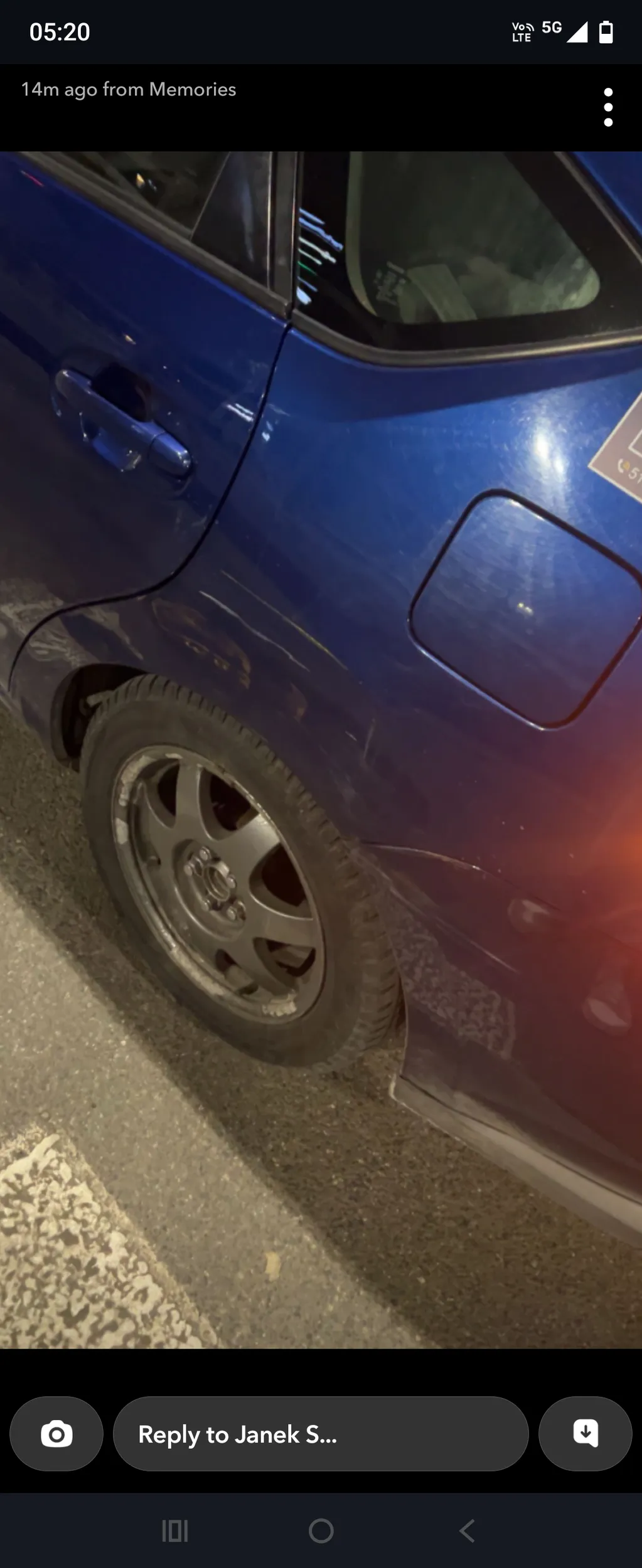 Ku**** czeczenie je***y wjechales w autobus. azimjon widzimy sie w ringu.