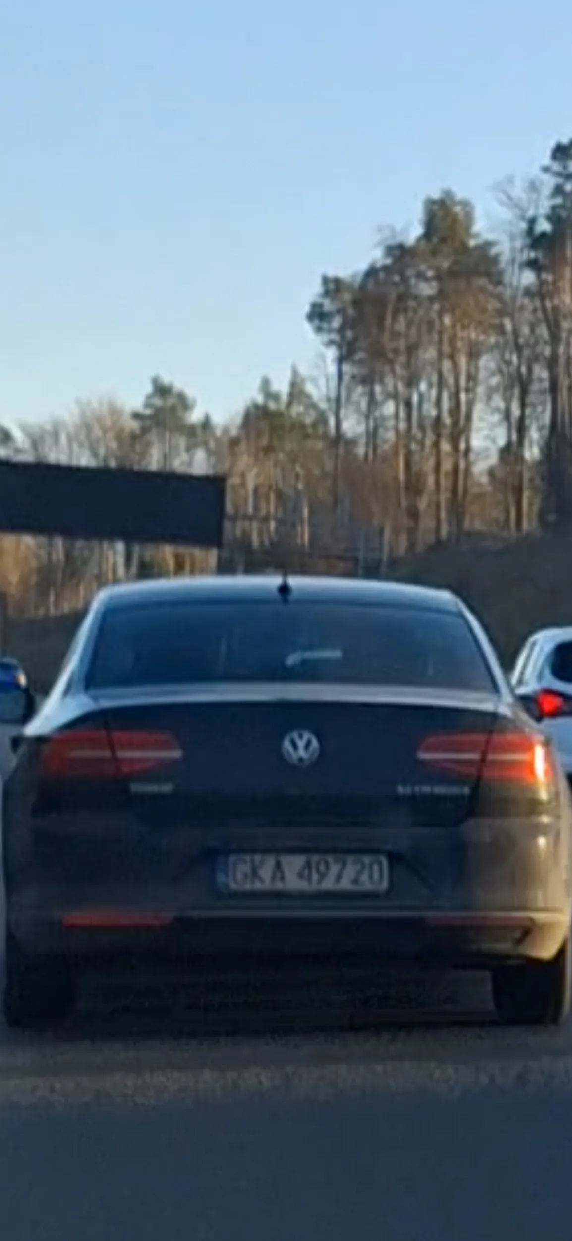 Jezdzi jak wariat na obwodnicy trojmiasta zmienia pasy jak szalony bez kierunków wymusza zajeżdża drogę