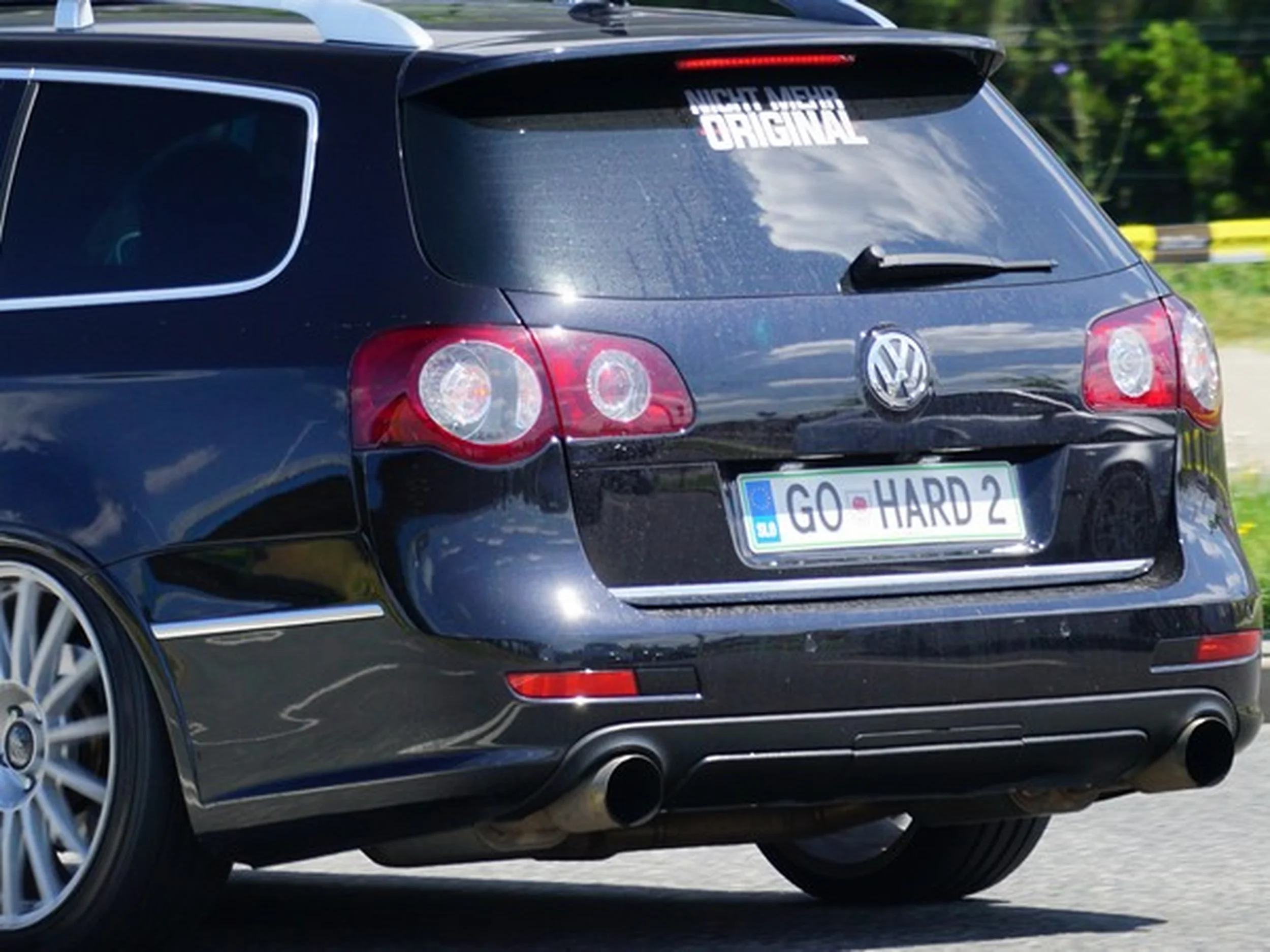 Fajny numer, blacha GO HARD2