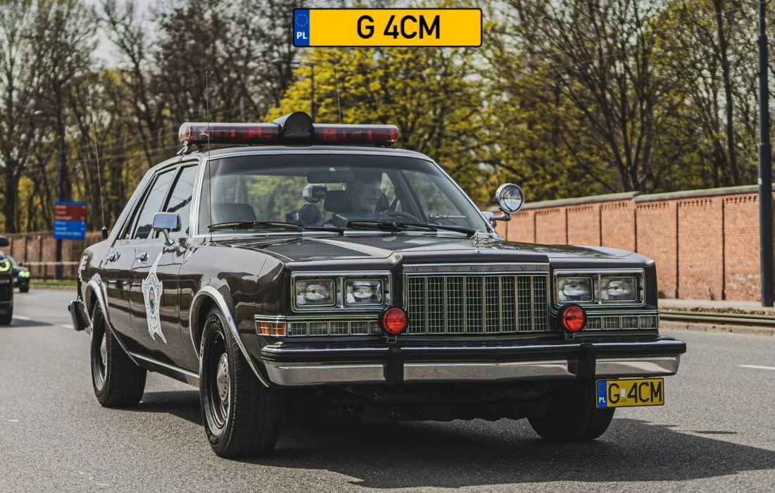 Policyjny Plymouth rodem z USA