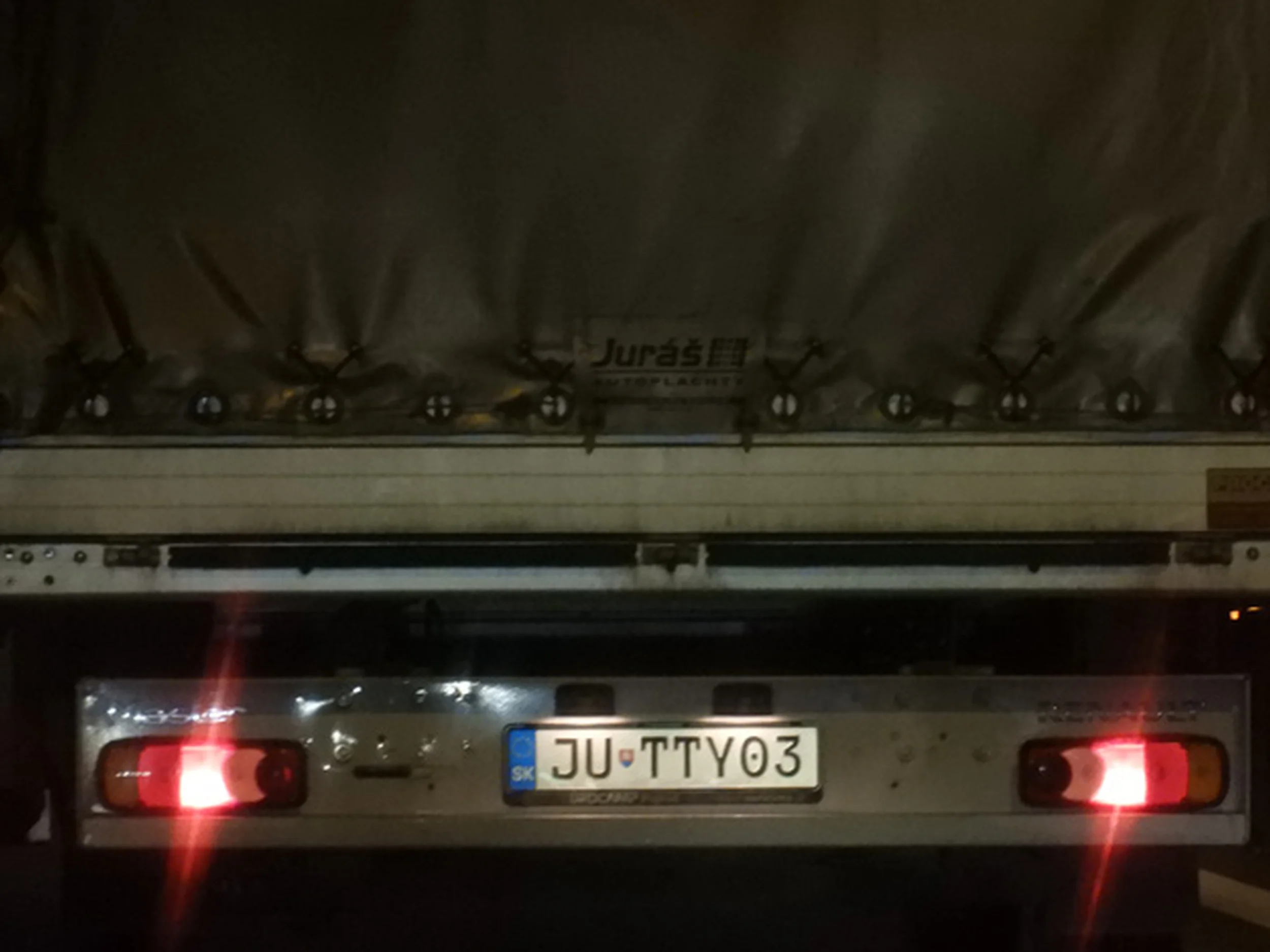 Fajny numer, blacha JU TTY03