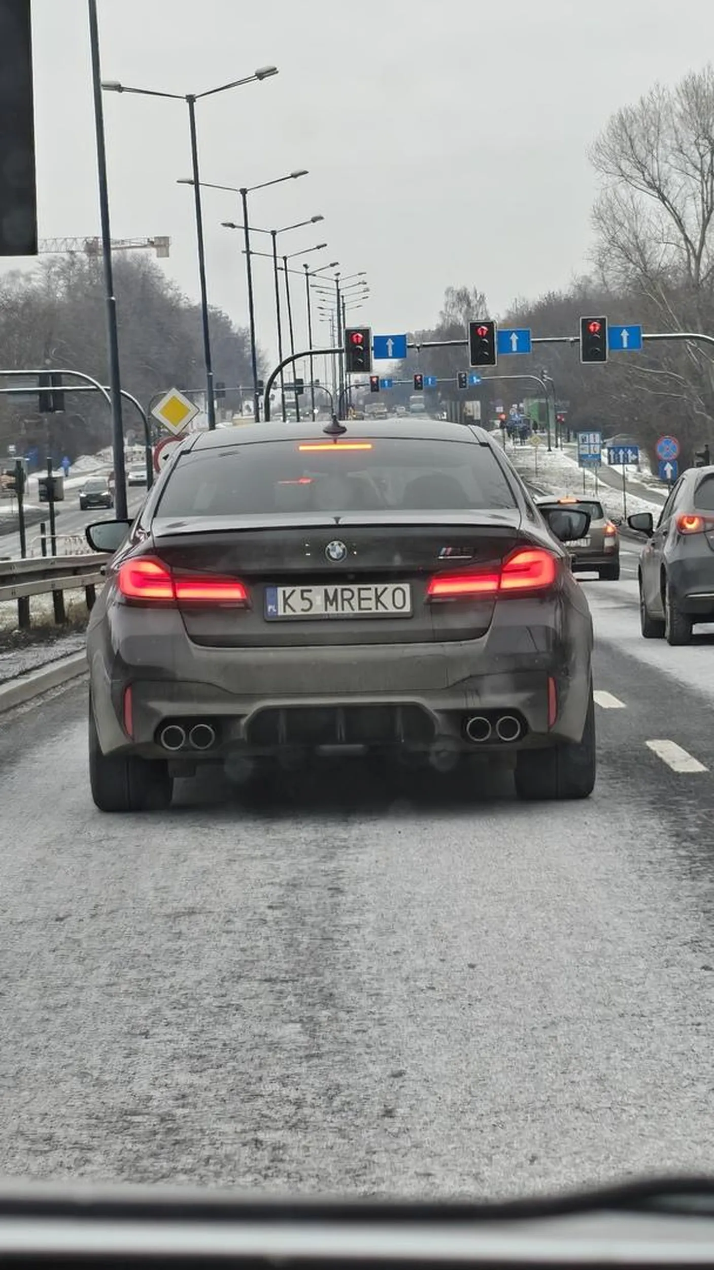 Pozdro z Vectry C 2.8 V6 na jaworznickich blachach, zajebista furka