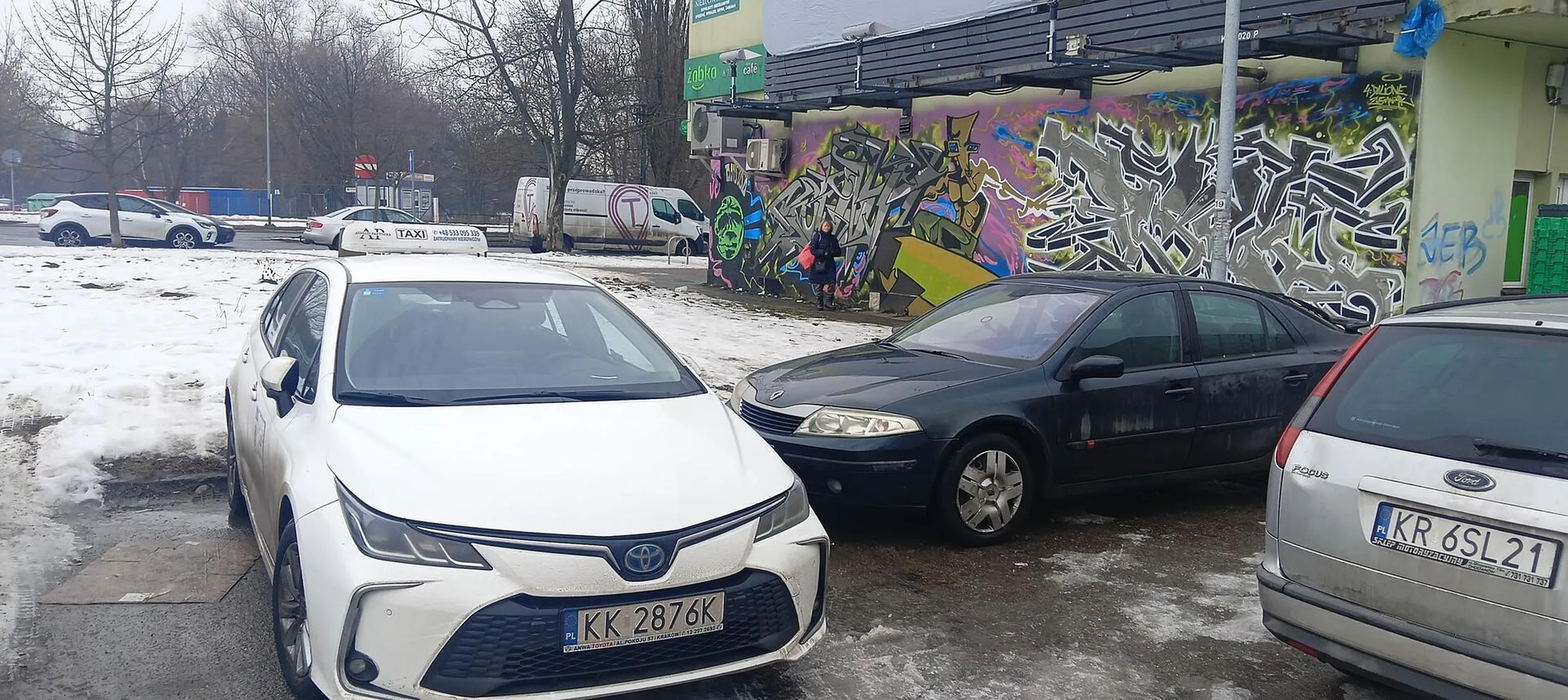 Następnym razem jak parkujesz to upewnij się czy komuś nie blokujesz wyjazdu