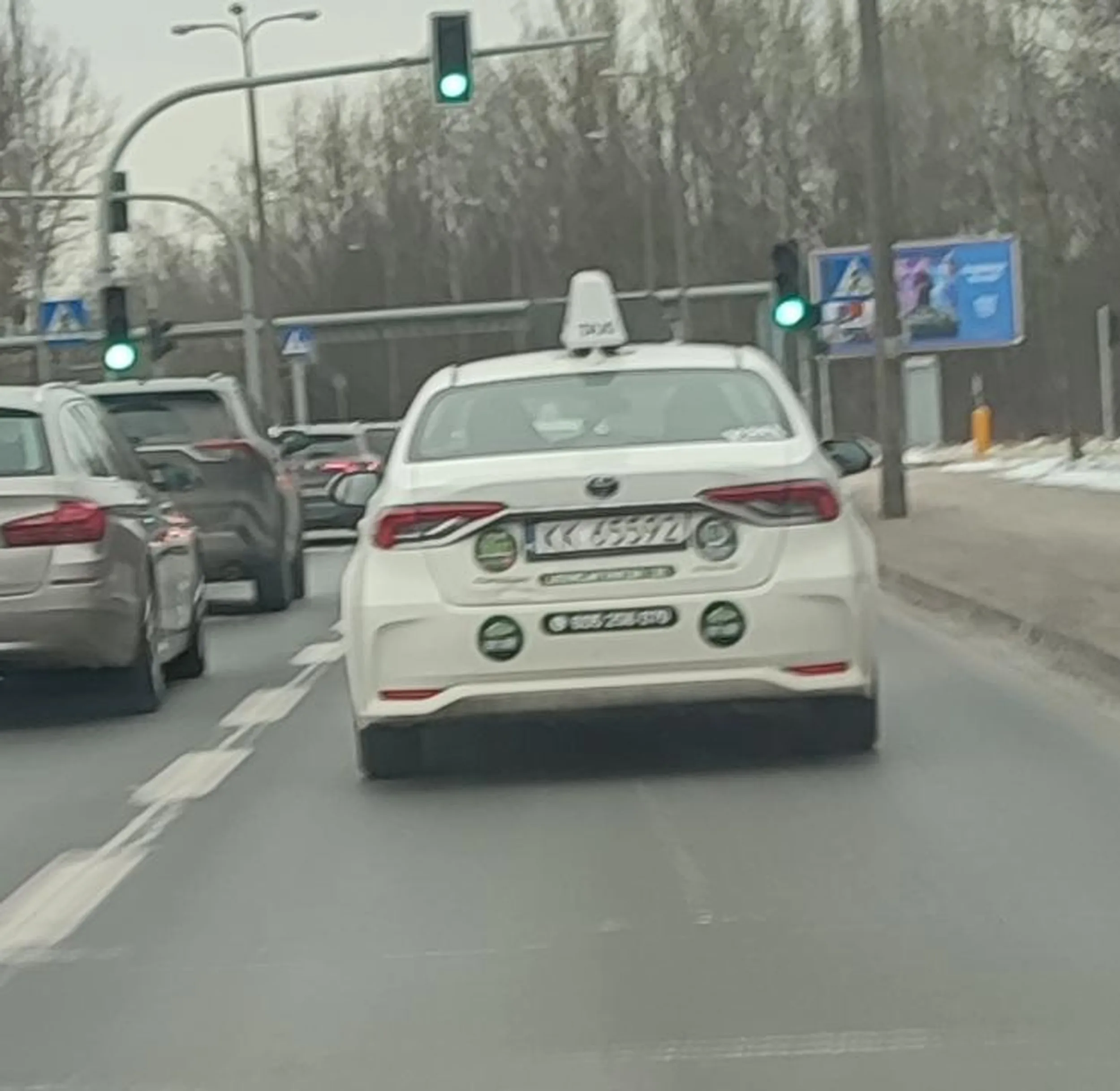 Uber wymusza pierwszeństwo/wpycha się