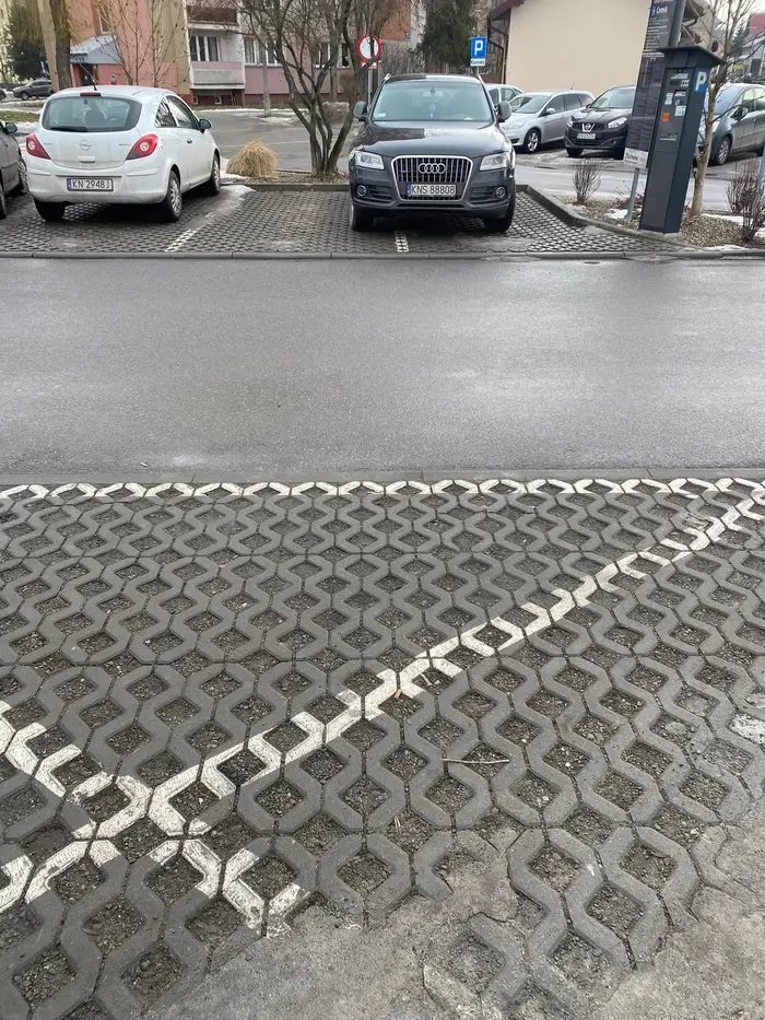 Białe linie nie istnieją?!?