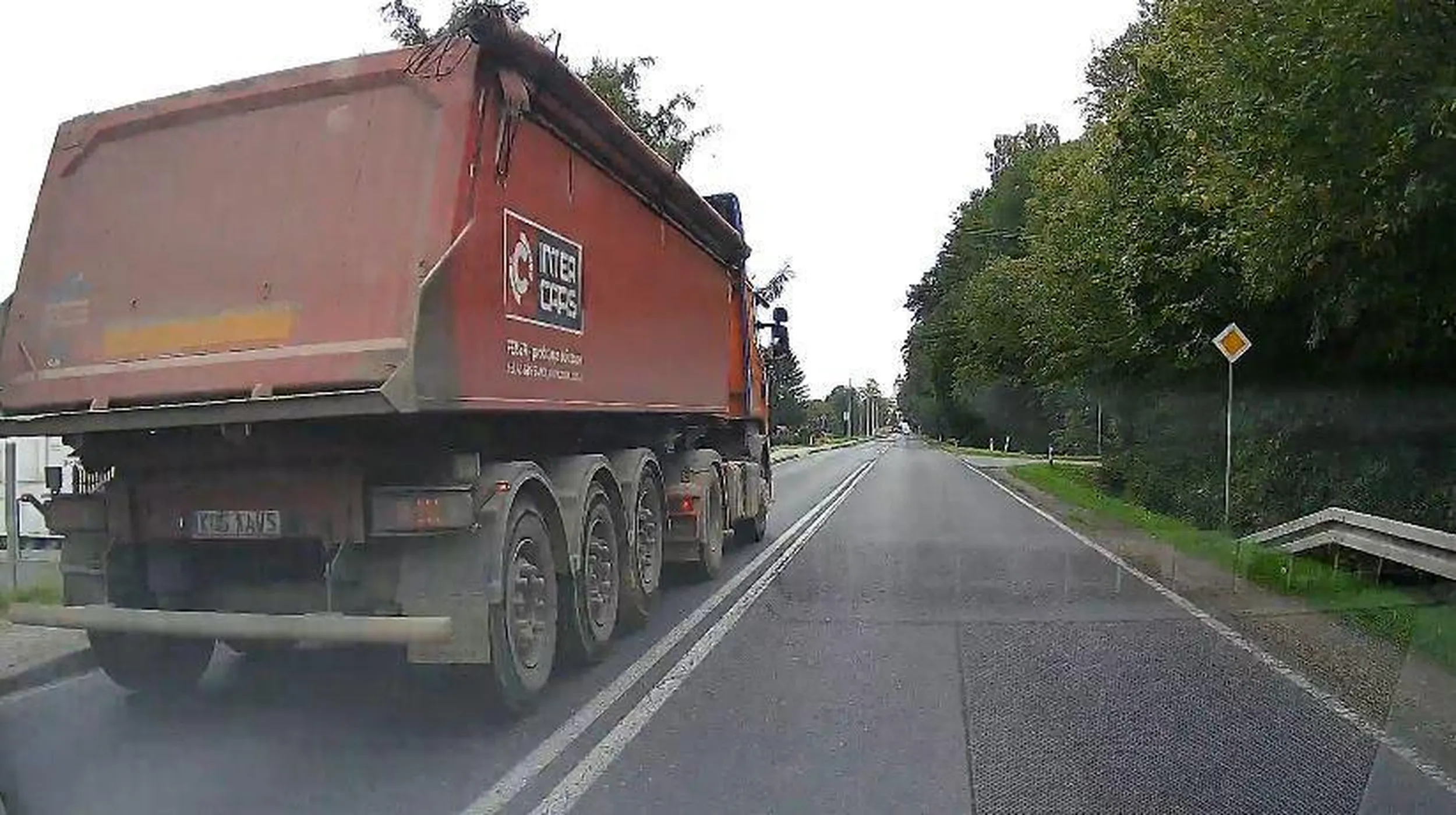 podwójna ciągła, skrzyżowania . pełna nieodpowiedzialność