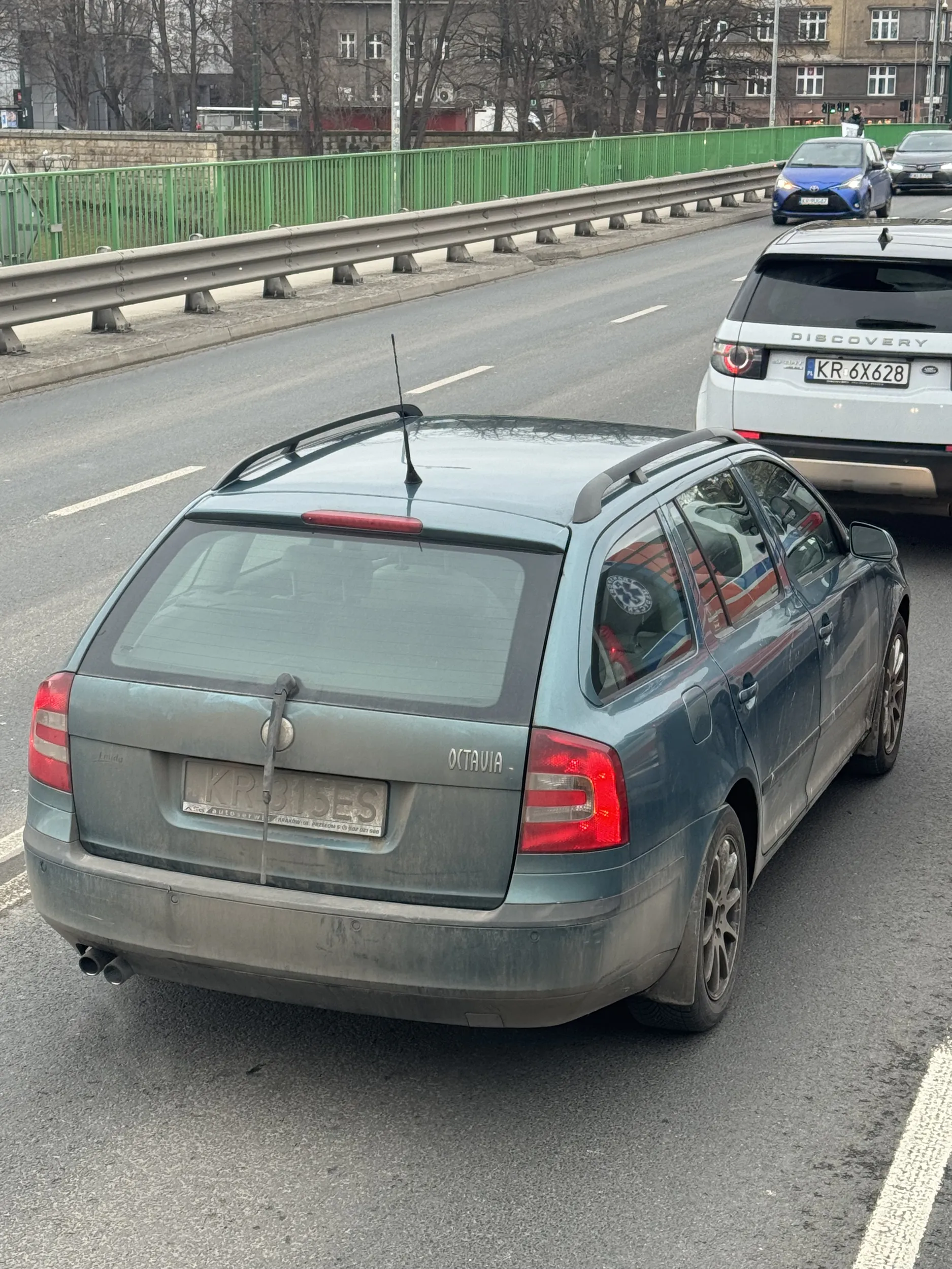 Dość że wymusił pierwszeństwo, to jeszcze pokazał środkowy palec