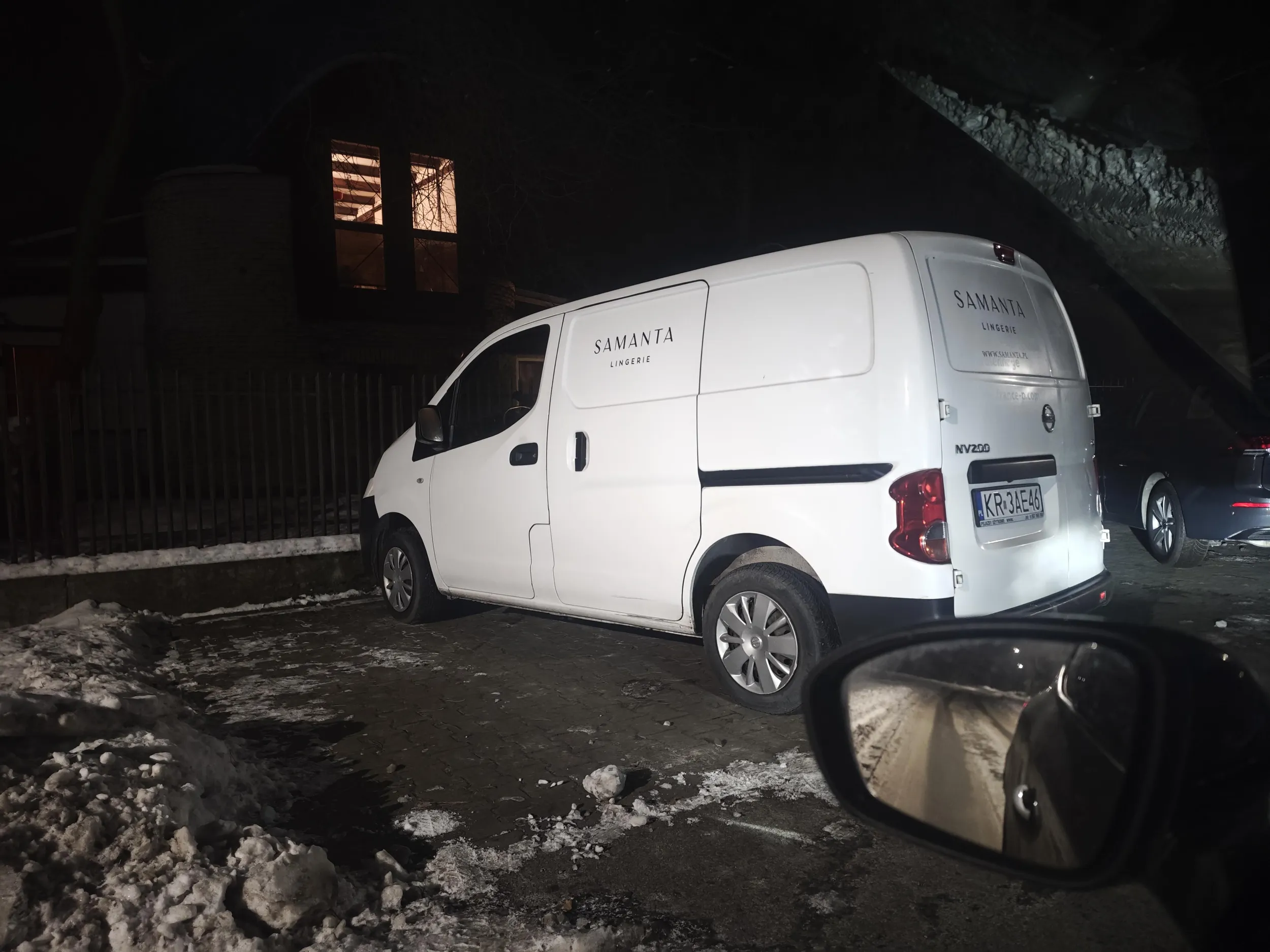 Parkuje na dwóch miejscach