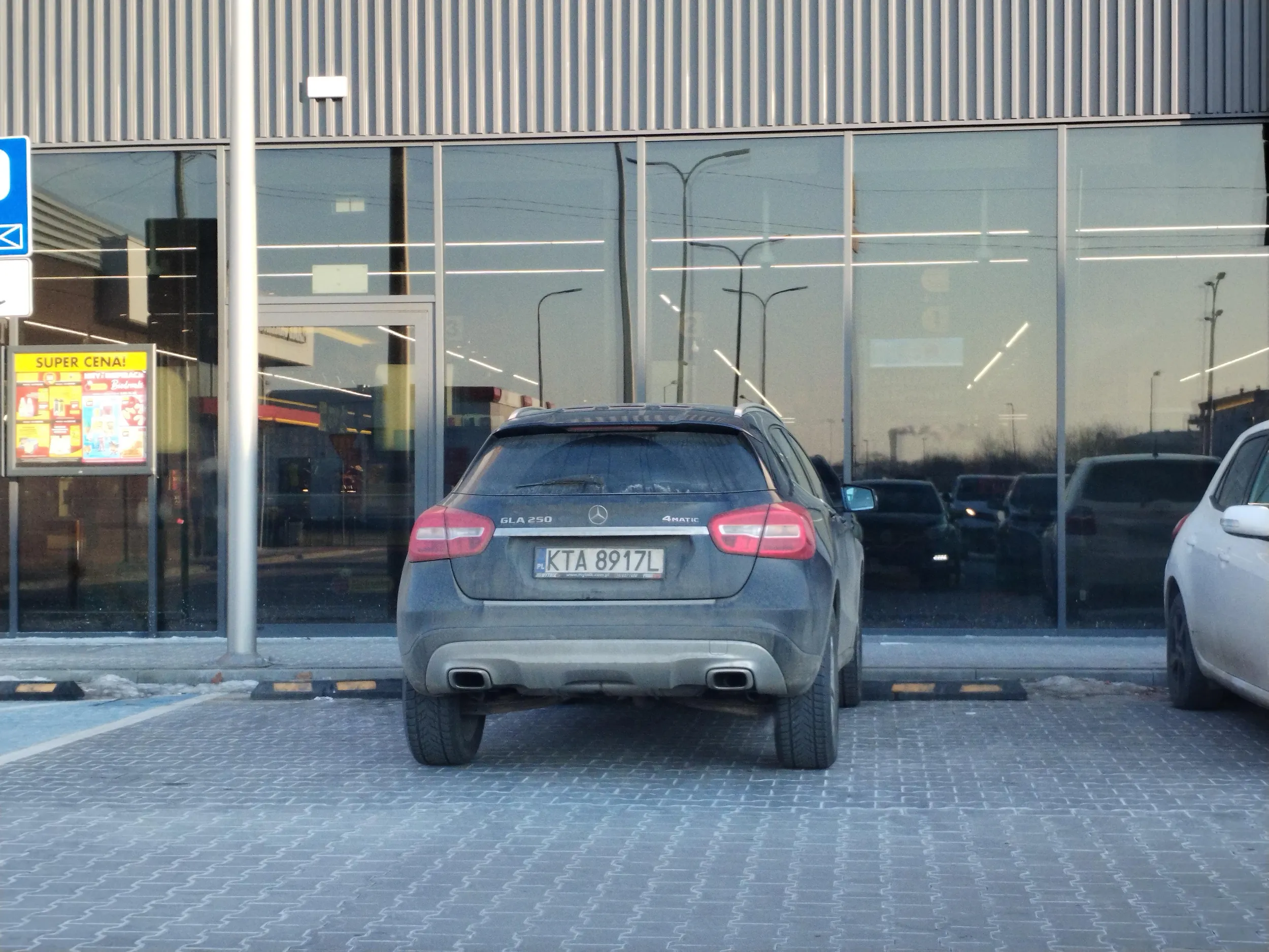 Wiecznie staje jak święta krowa