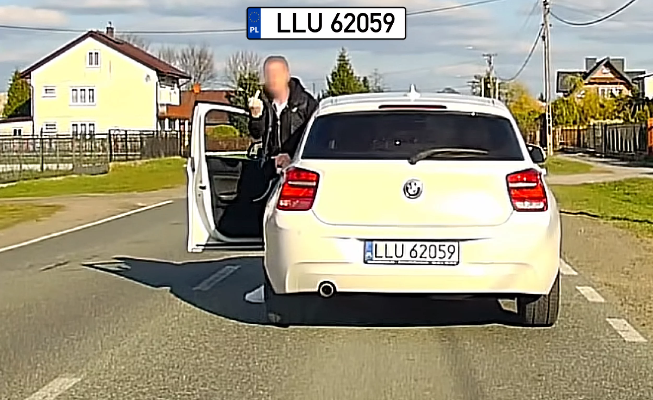 Jedyne co mu zrobiłam to to, że jechałam przepisowo. To go zdenerwowało. Dlatego zdecydował się zwyzywać mnie od wolnych 