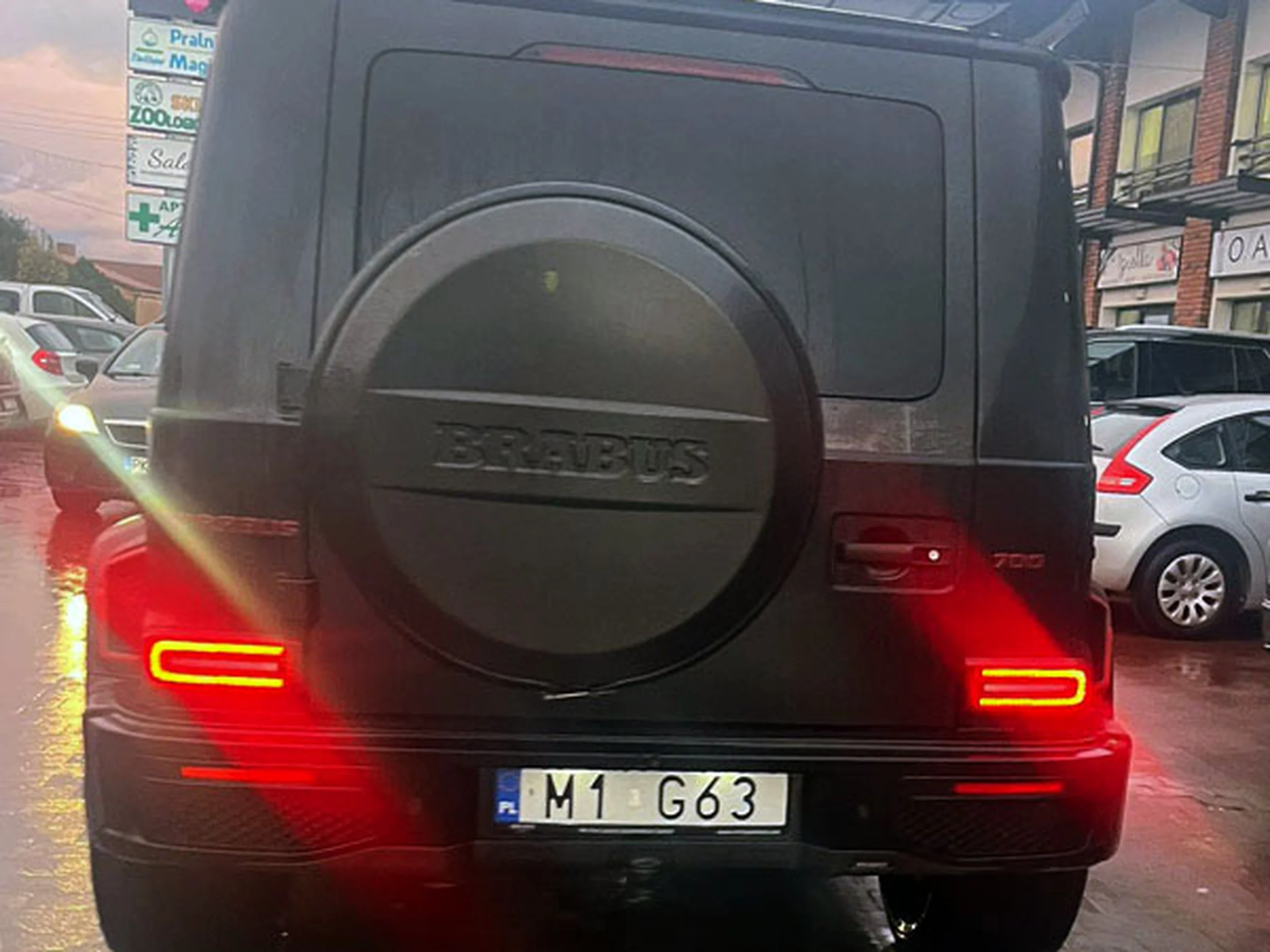 Fajny numer, blacha M1 G63