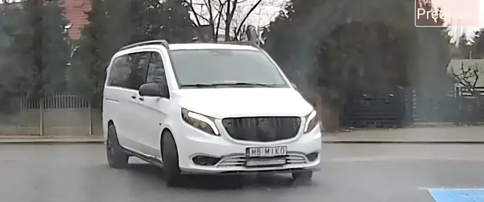 Busiqz parkuję na prywatnym terenie