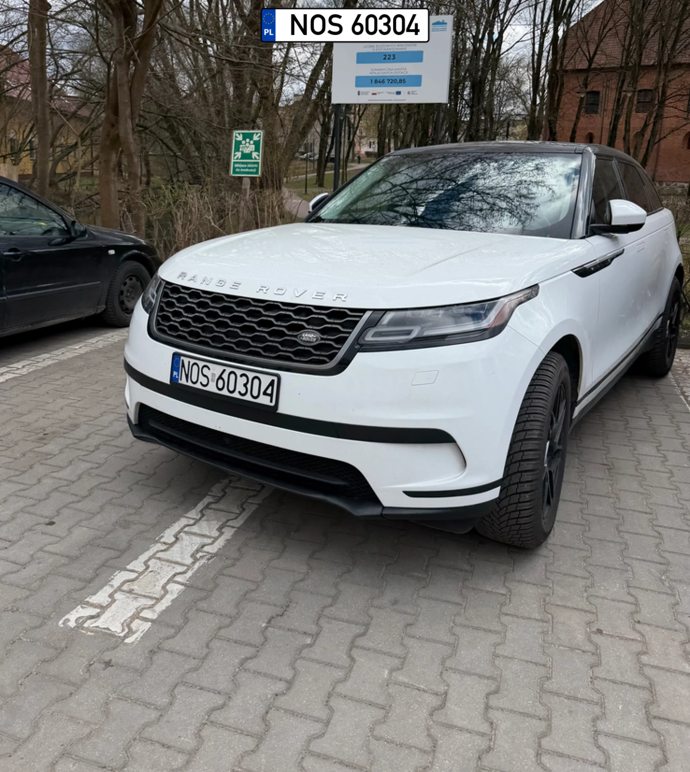 W du$$ ma facet wszystkich ludzi. Pozycja społeczna upoważnia na pewno.