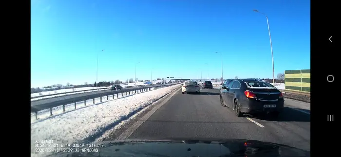 Chyba oczy pi*** zarosły!