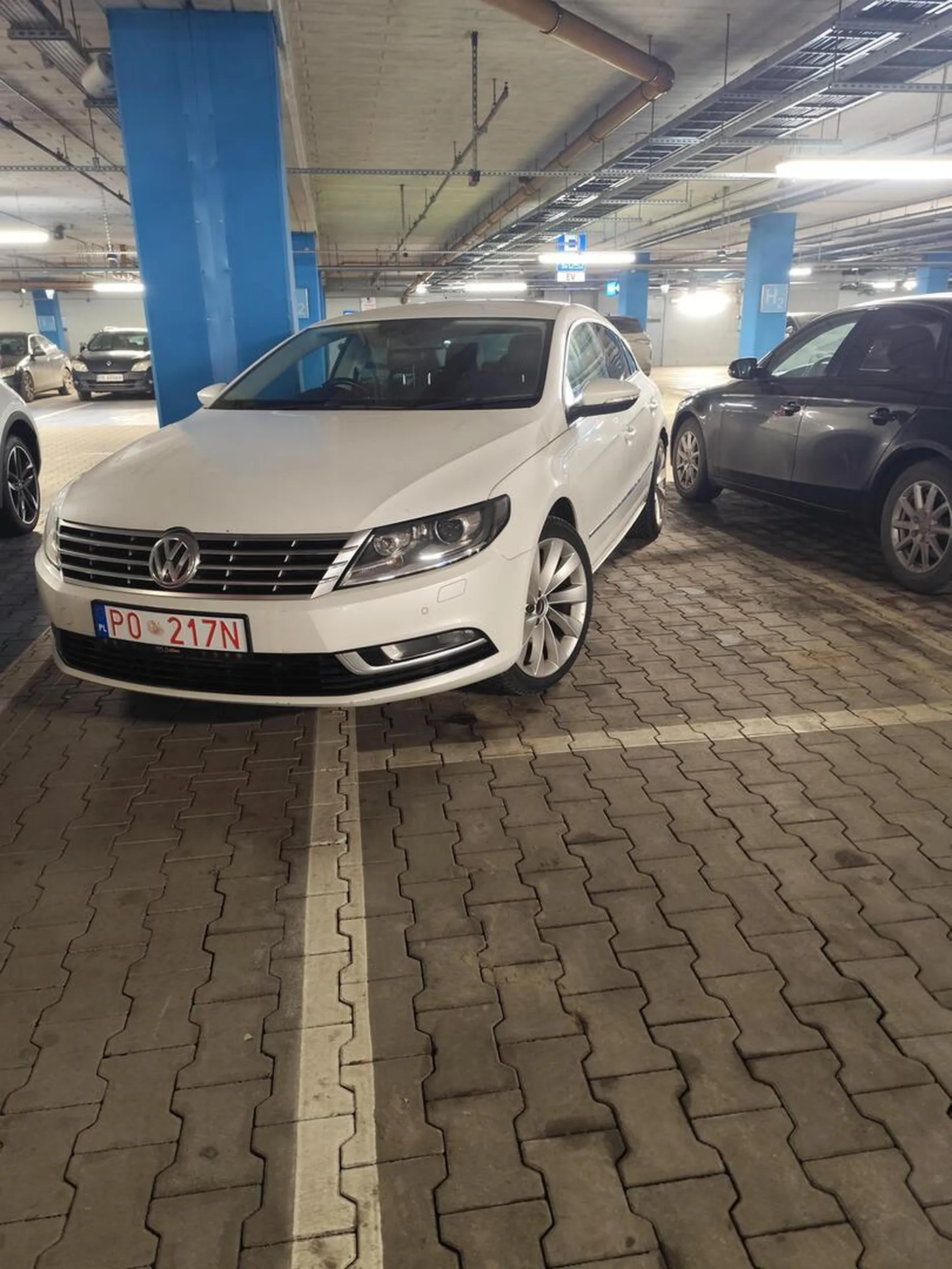 Braciak ma skill issue w parkowaniu