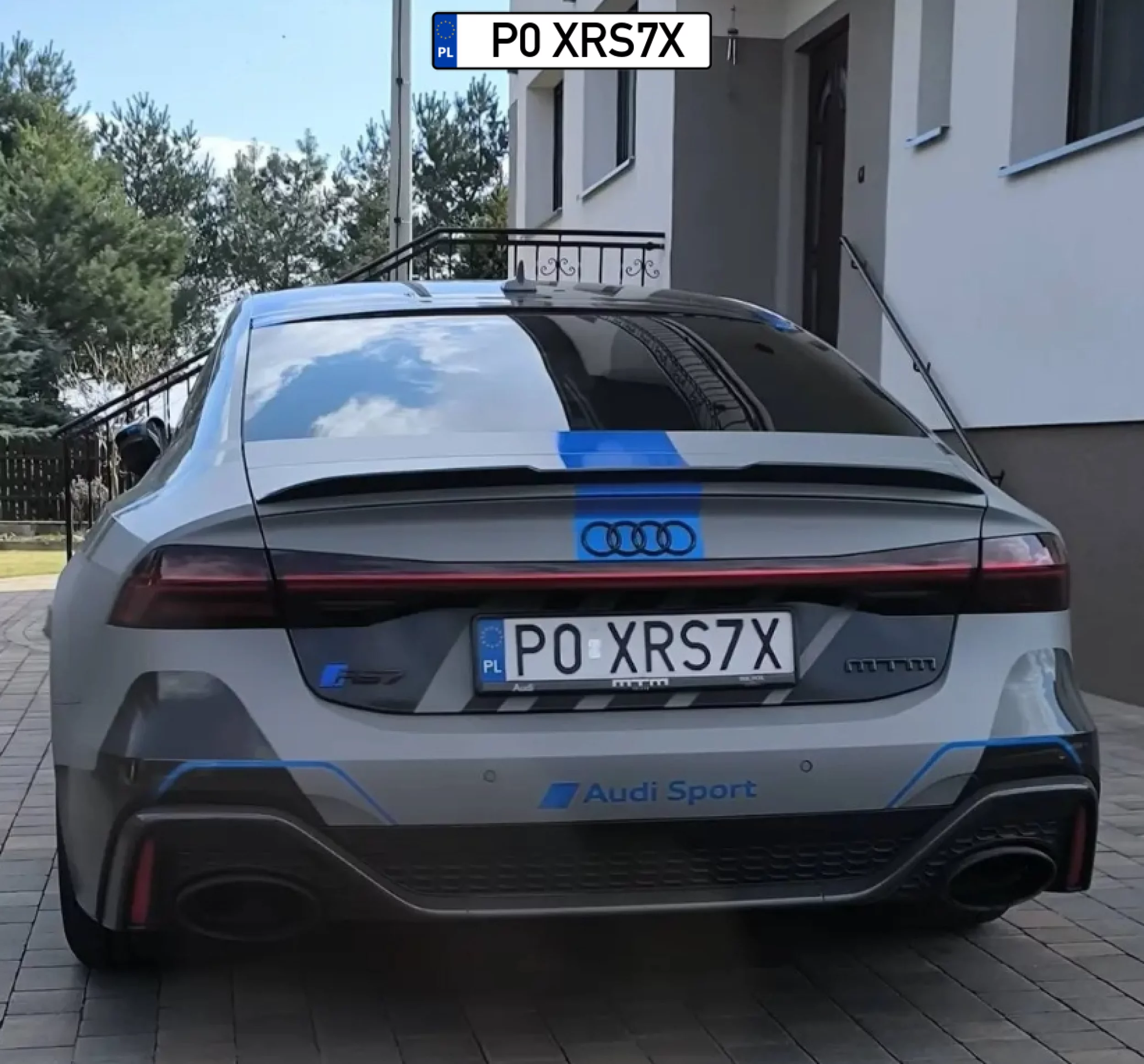 Zmienił kolor pasków