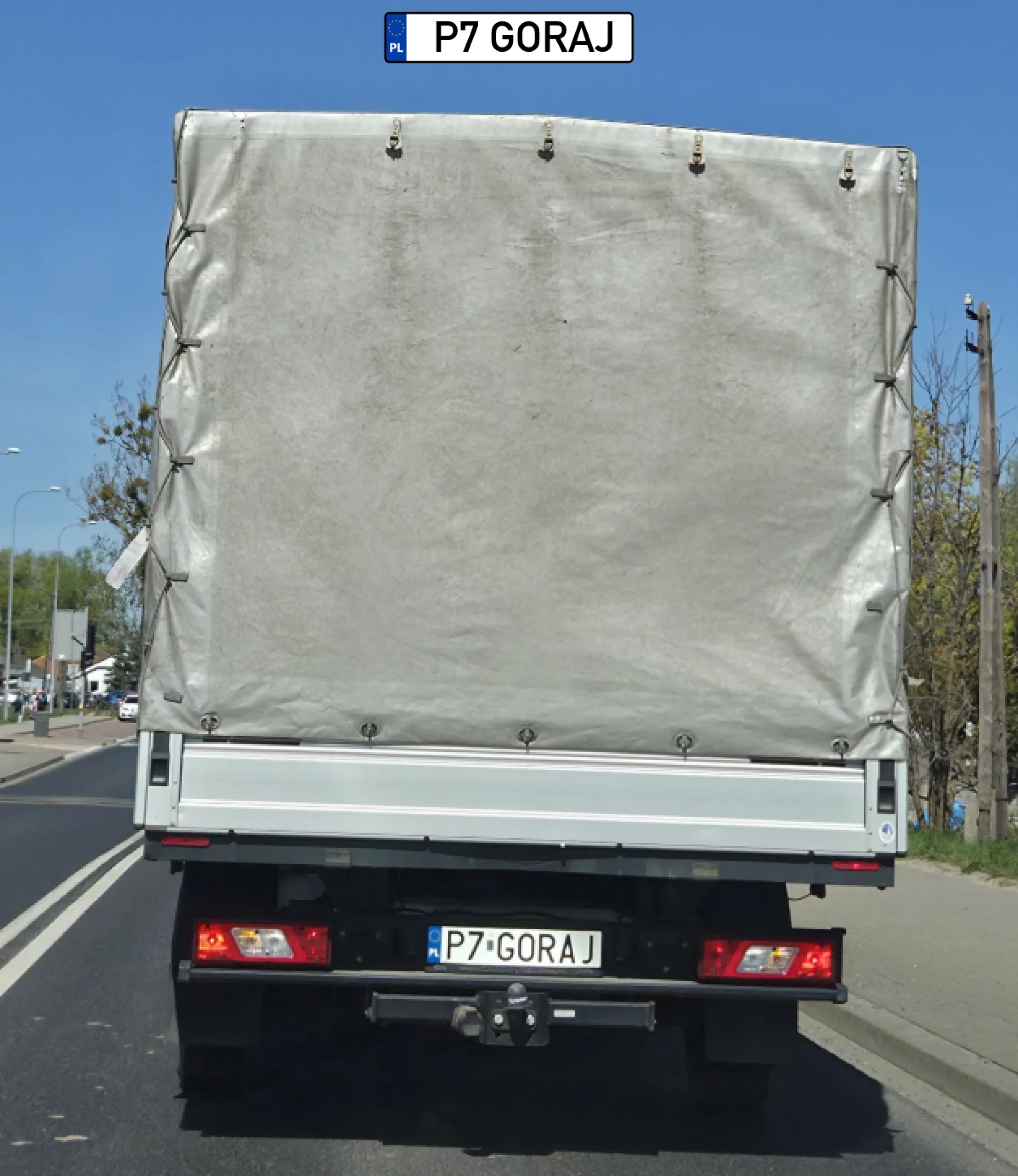 Musi dobrze zarabiać