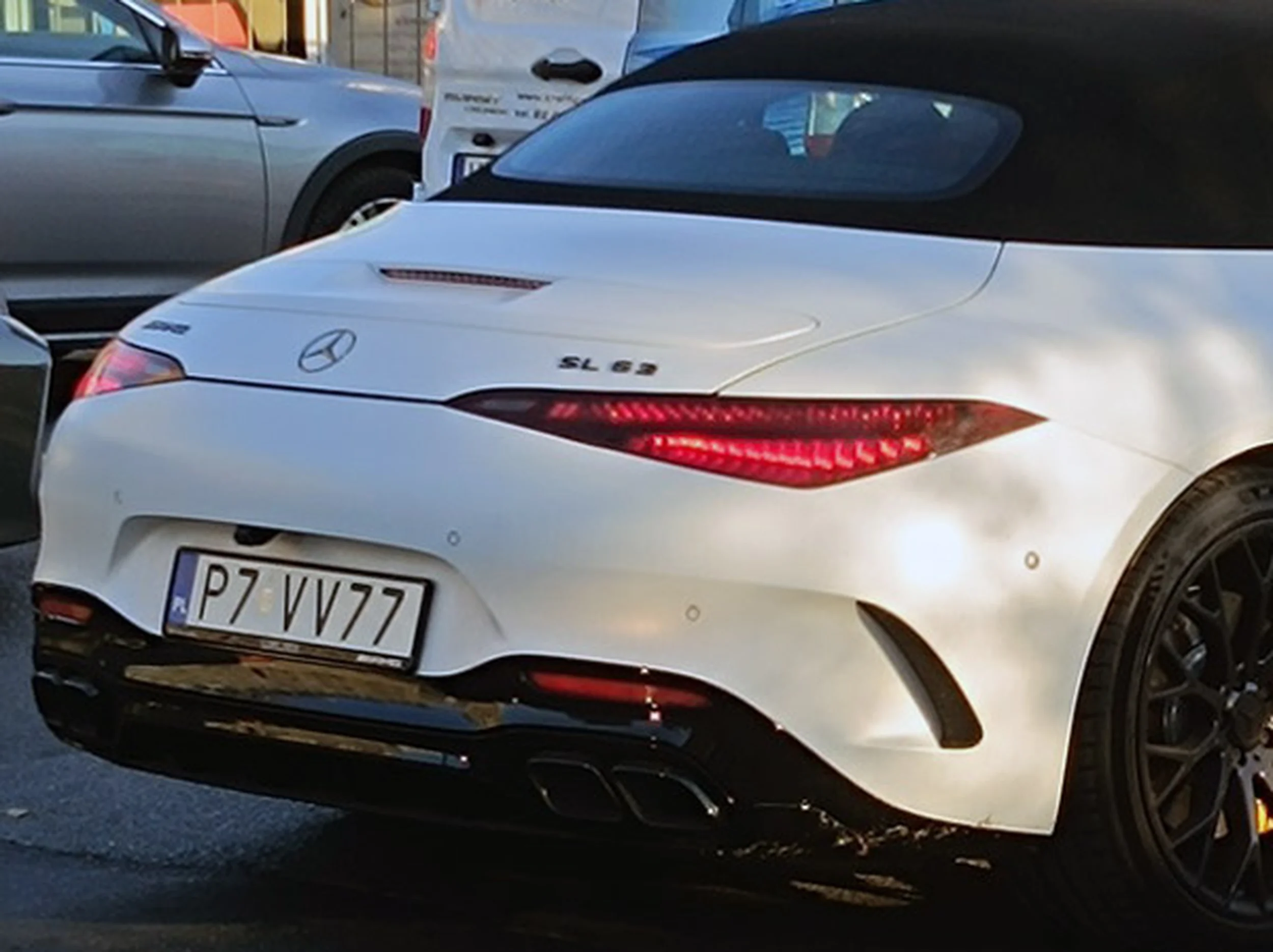 Fajny numer, blacha P7 VV77