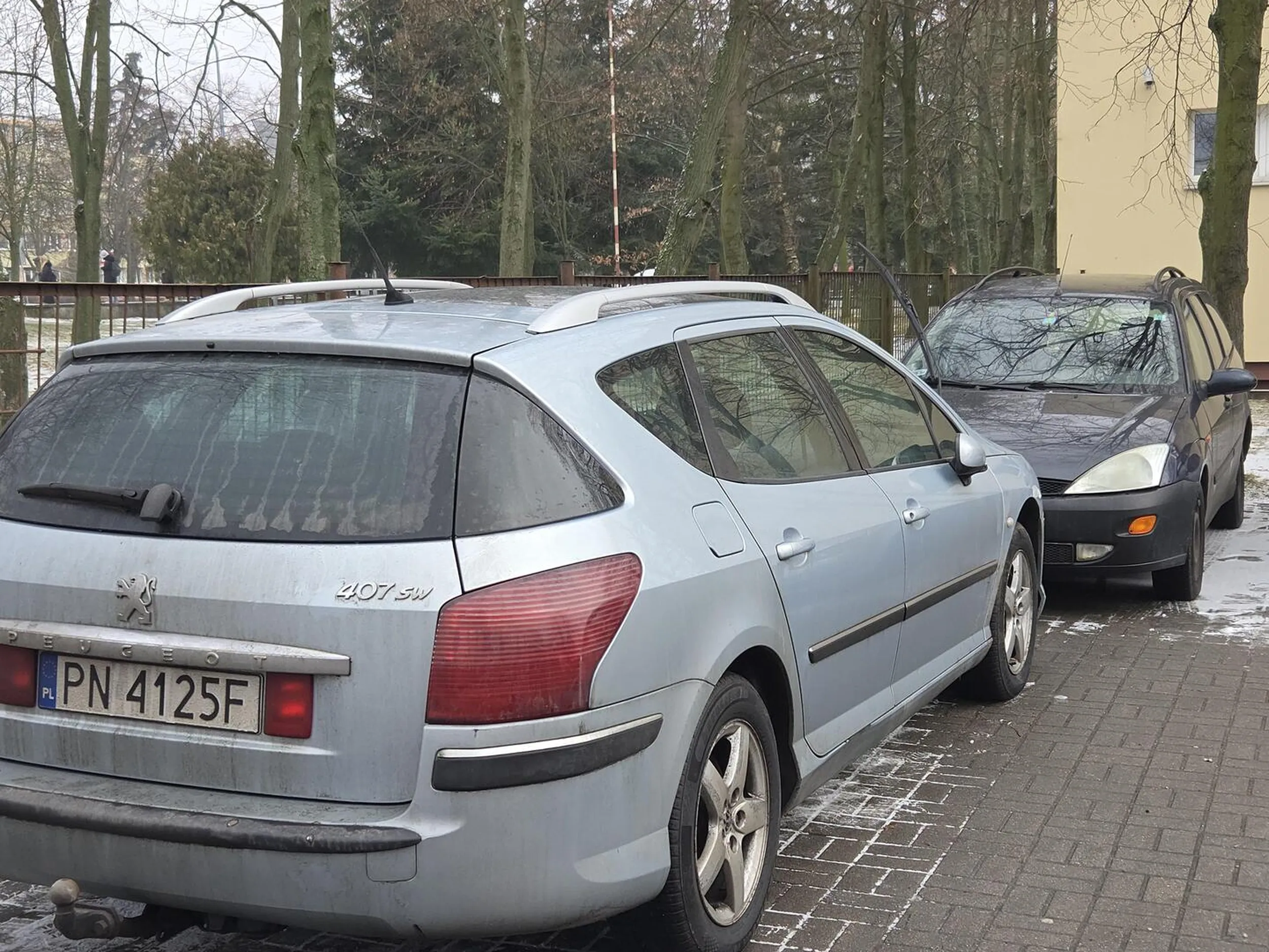 Wszystkiego najlepszego z okazji swietnego parkowania i zeby ci dziewczyna dala na walentynki za brak karteczki z numerem za szybom