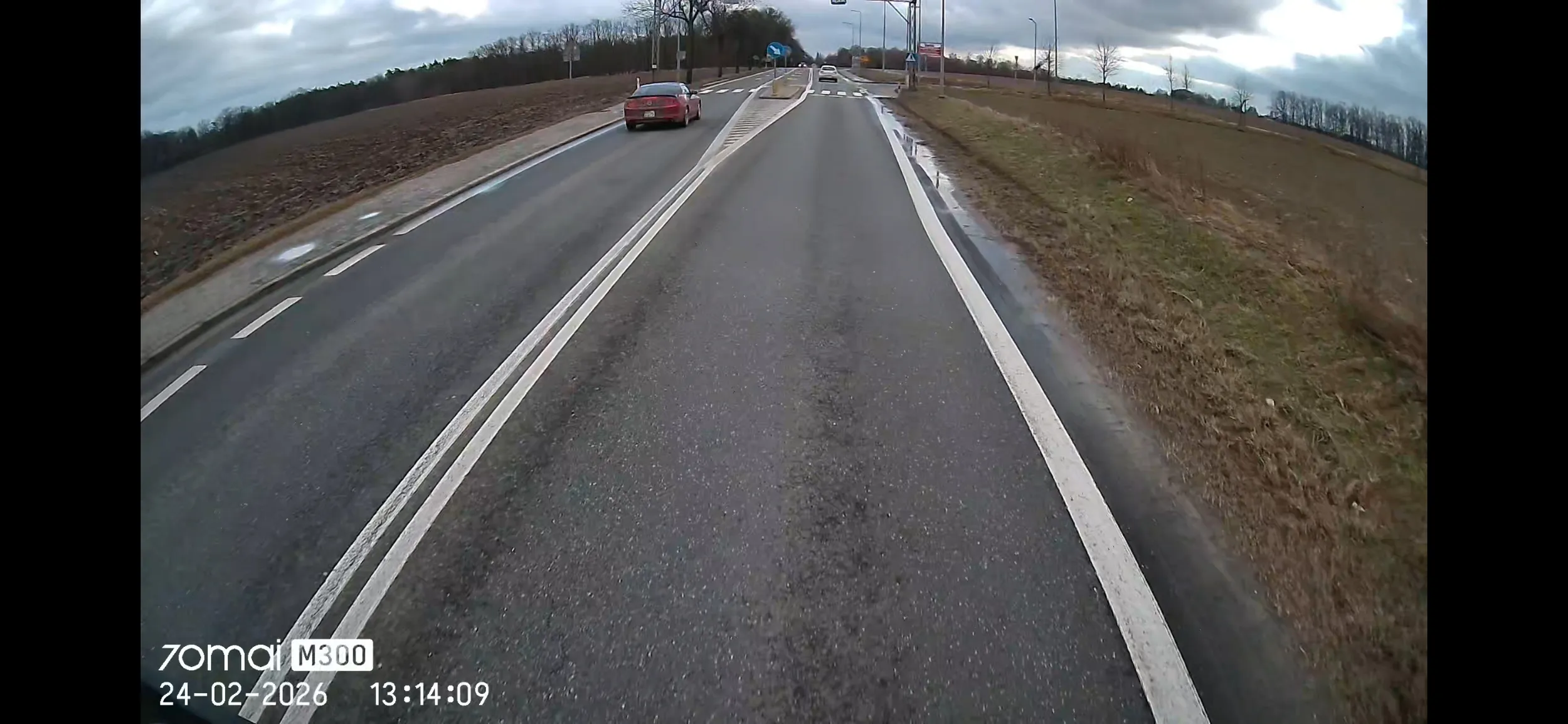 Wyprzedzał na podwójnej ciągłej pod prąd i na przejściu dla pieszych