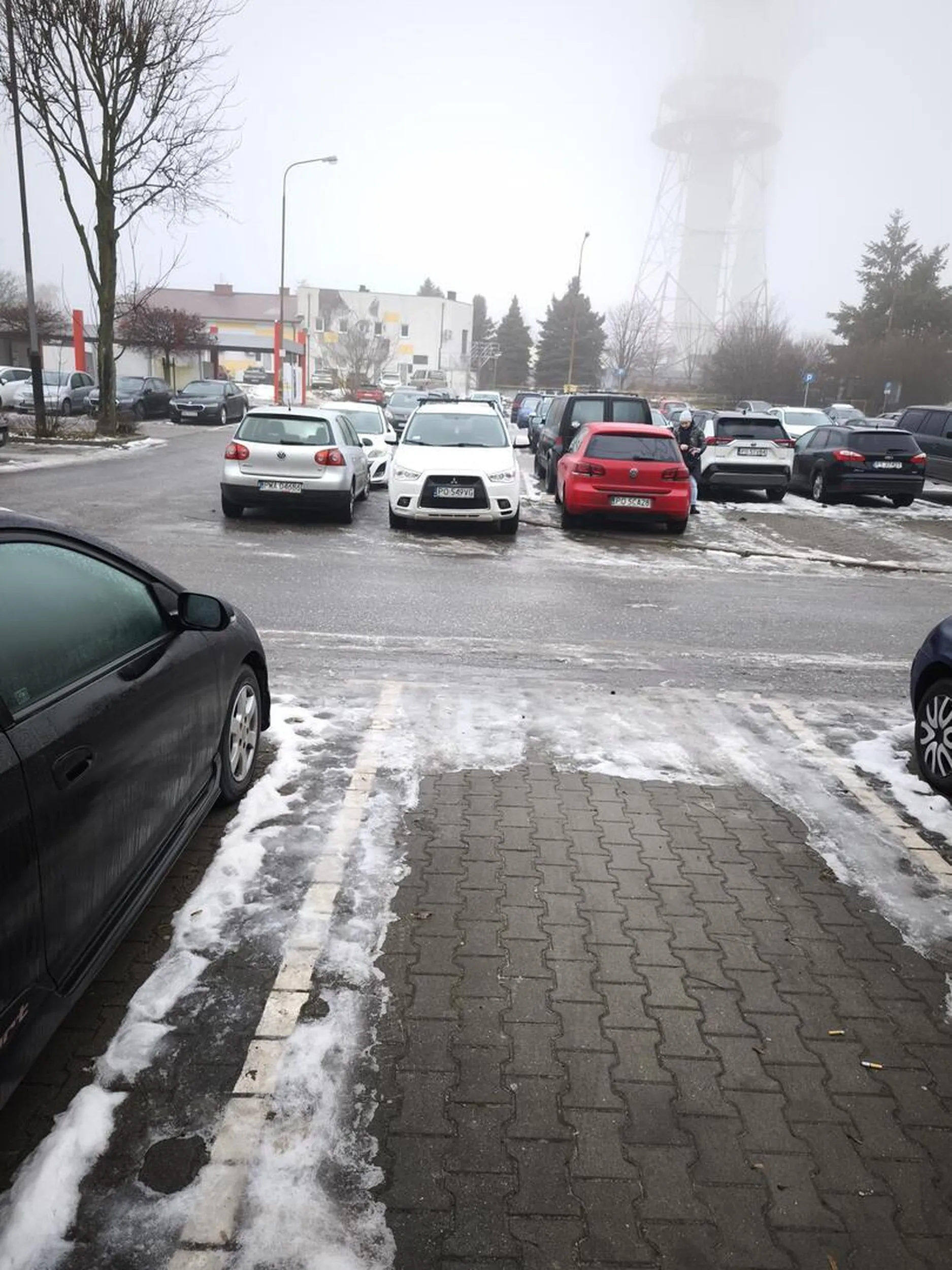 Skrzyzowanie to nie miejsce parmingowe