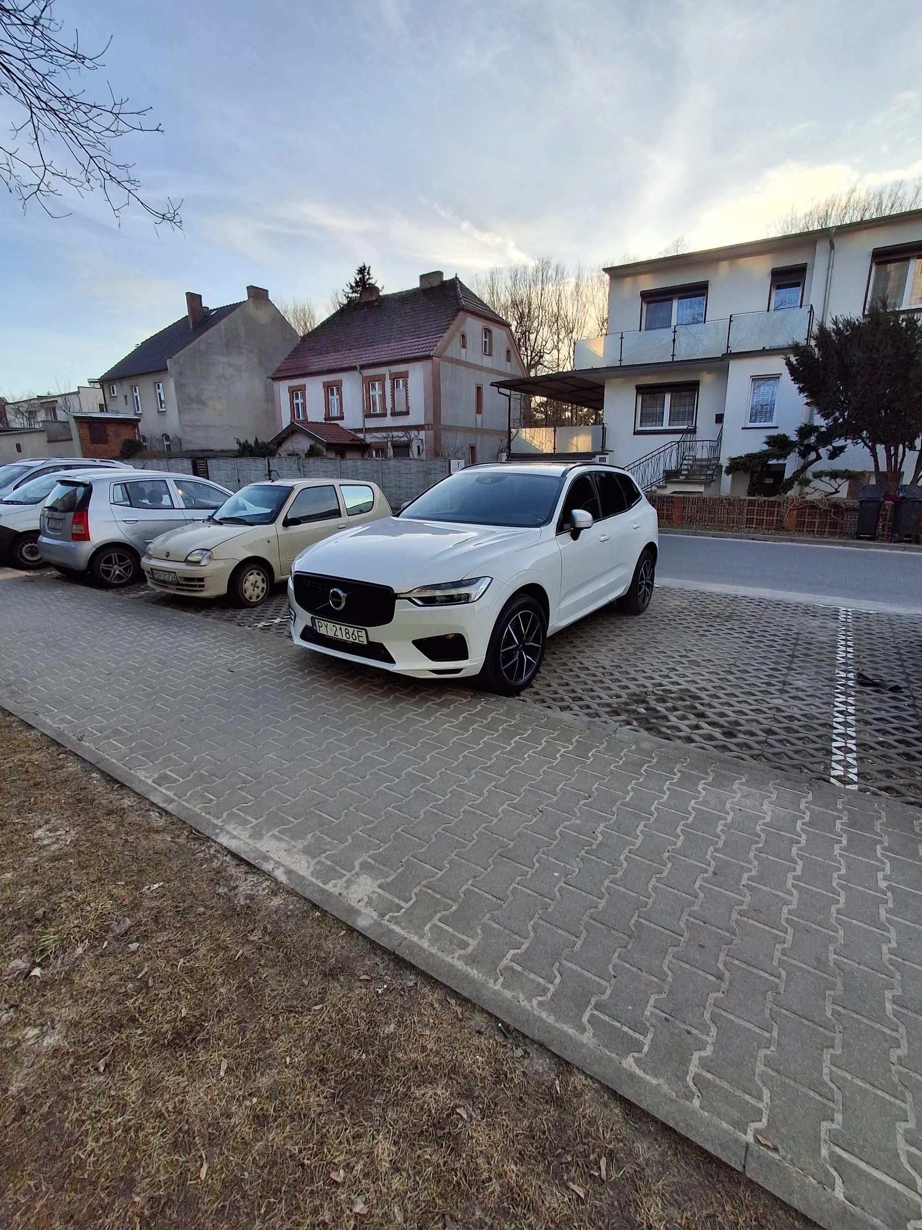 Naucz się parkować złamasie