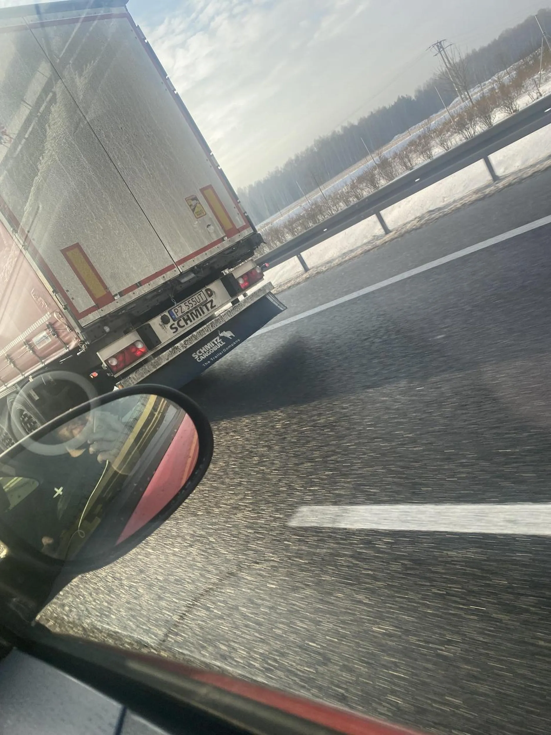 Jechał jak szalony, nie wpuszczał tylko wyprzedzał