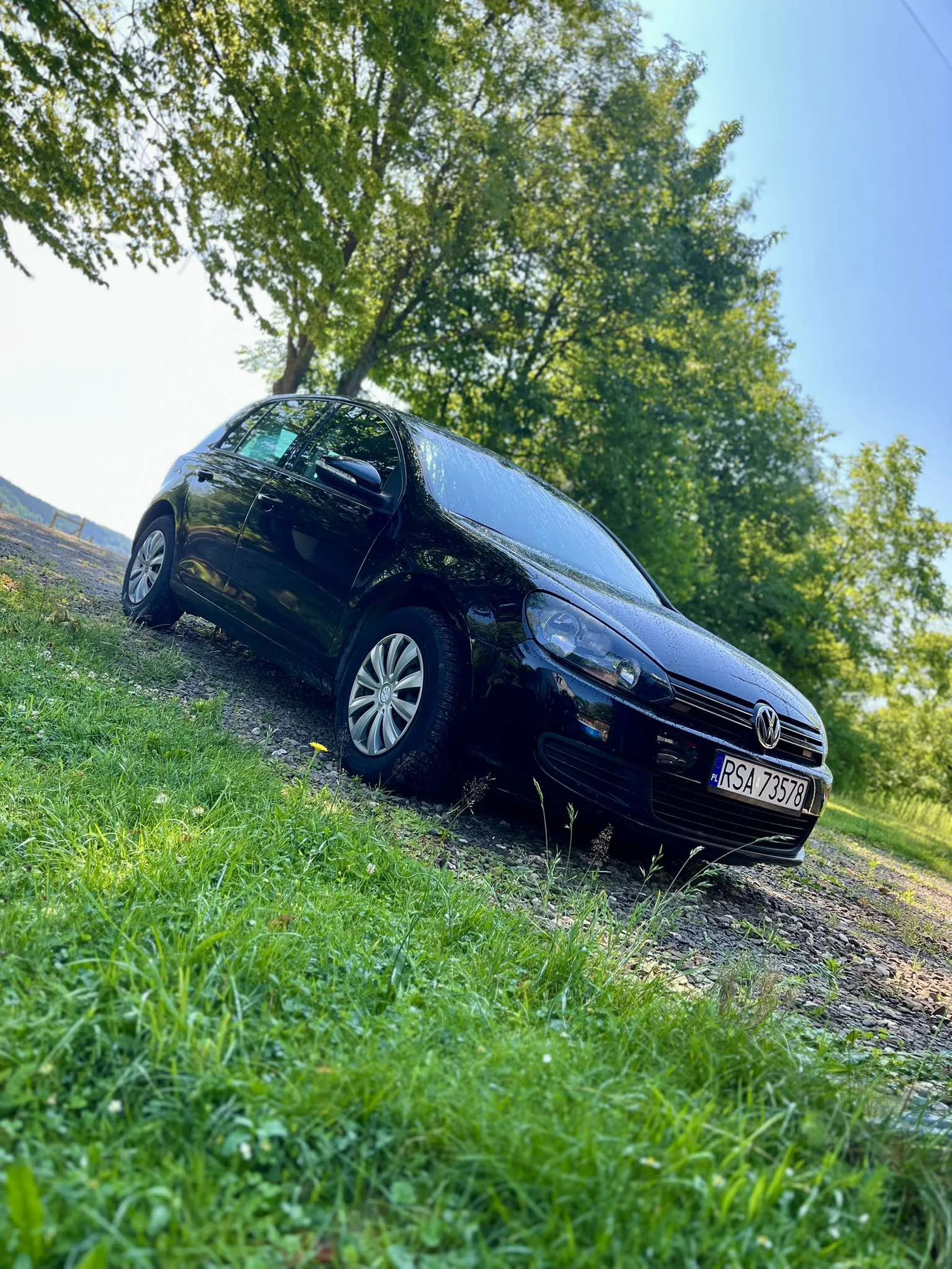 Bardzo przystojny kierowca, pozdrawiam